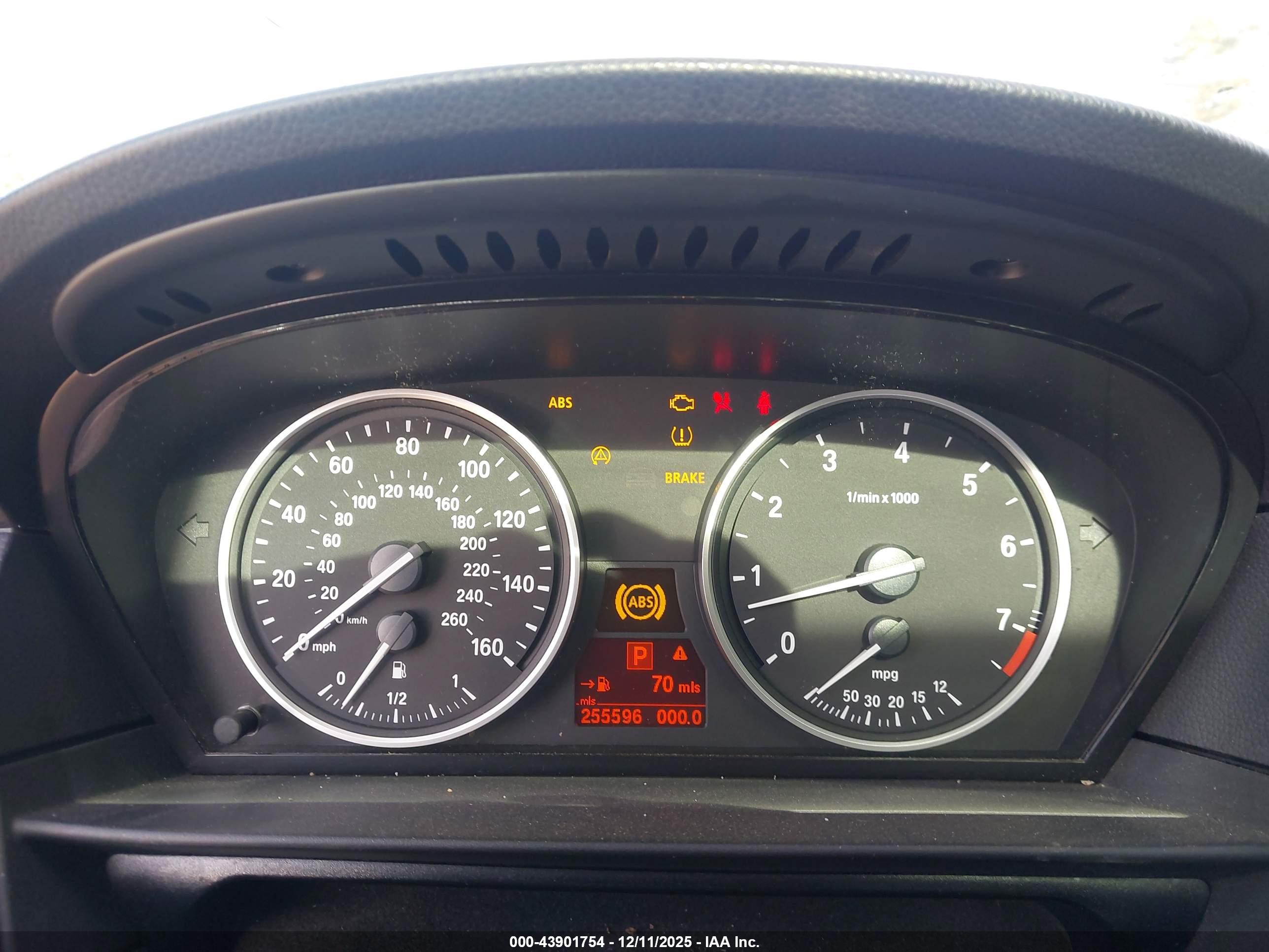 BMW 535I image 7