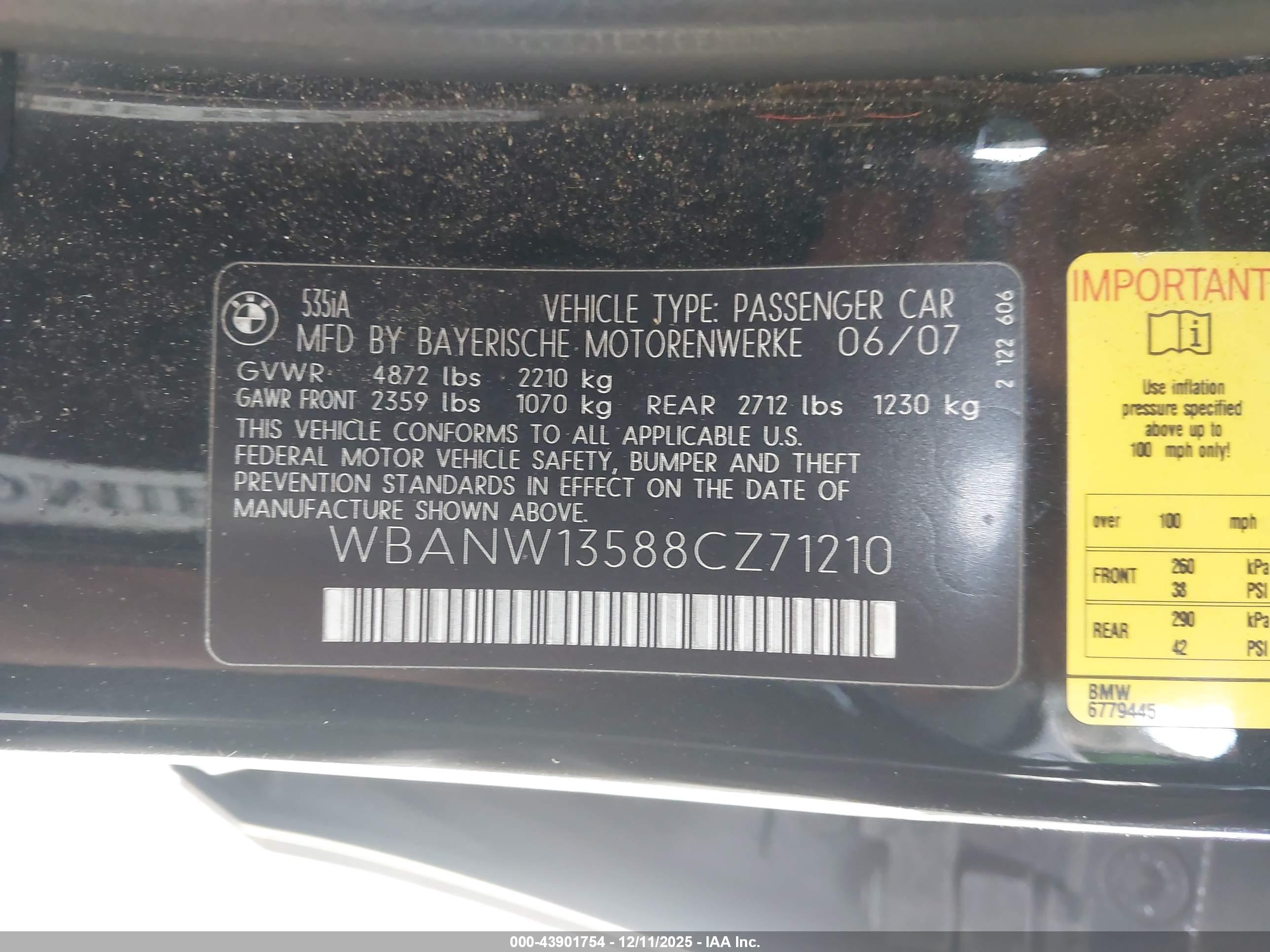 BMW 535I image 9