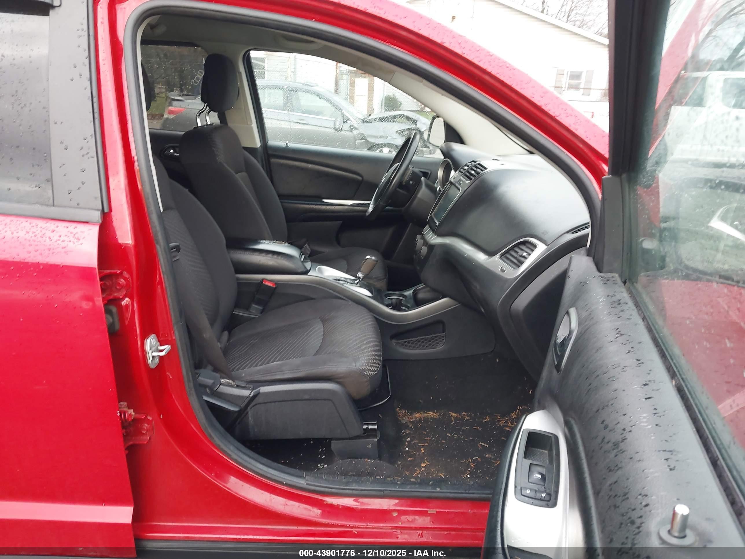 DODGE JOURNEY image 5