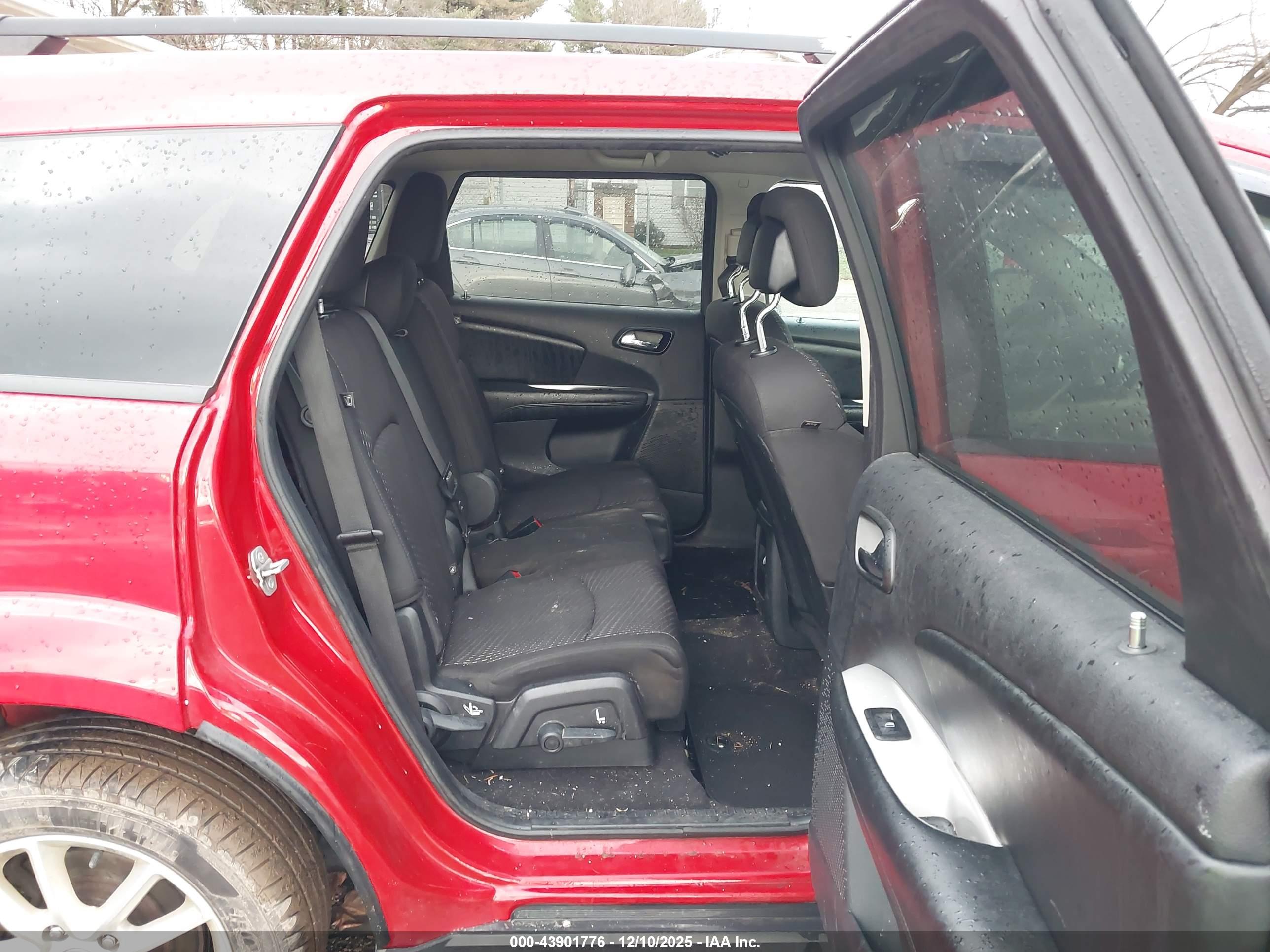 DODGE JOURNEY image 8