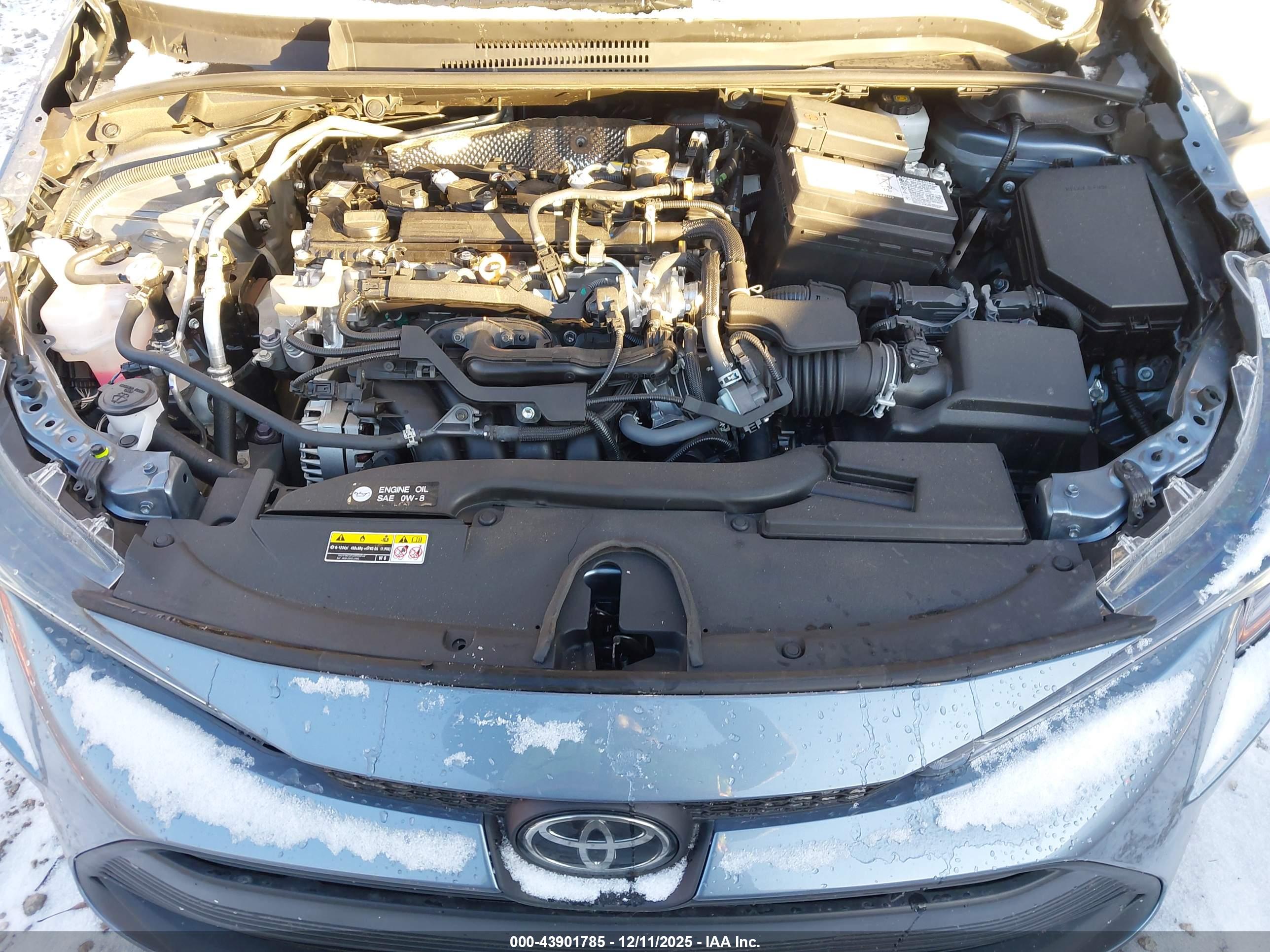 TOYOTA COROLLA image 10