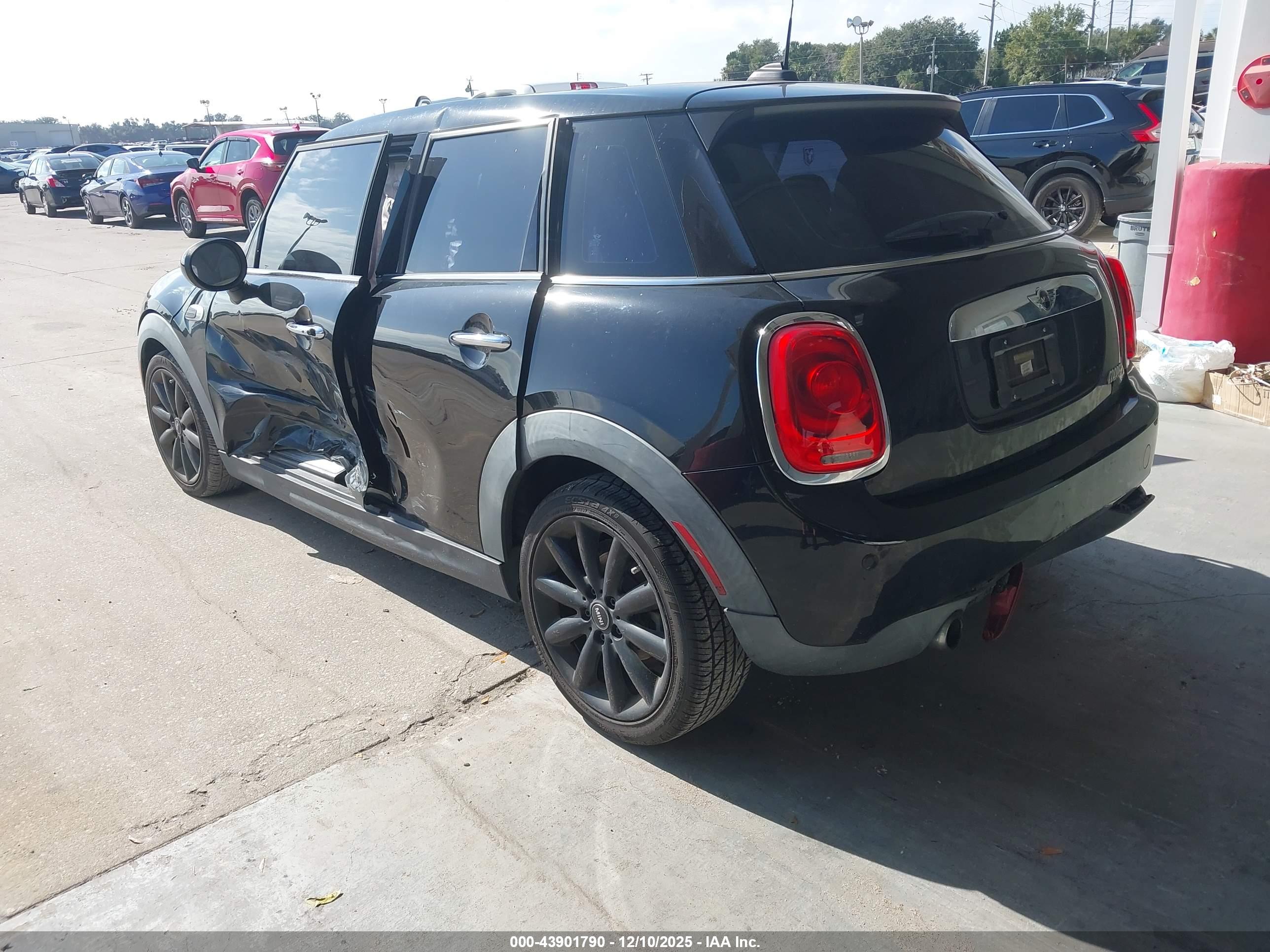 MINI HARDTOP image 3