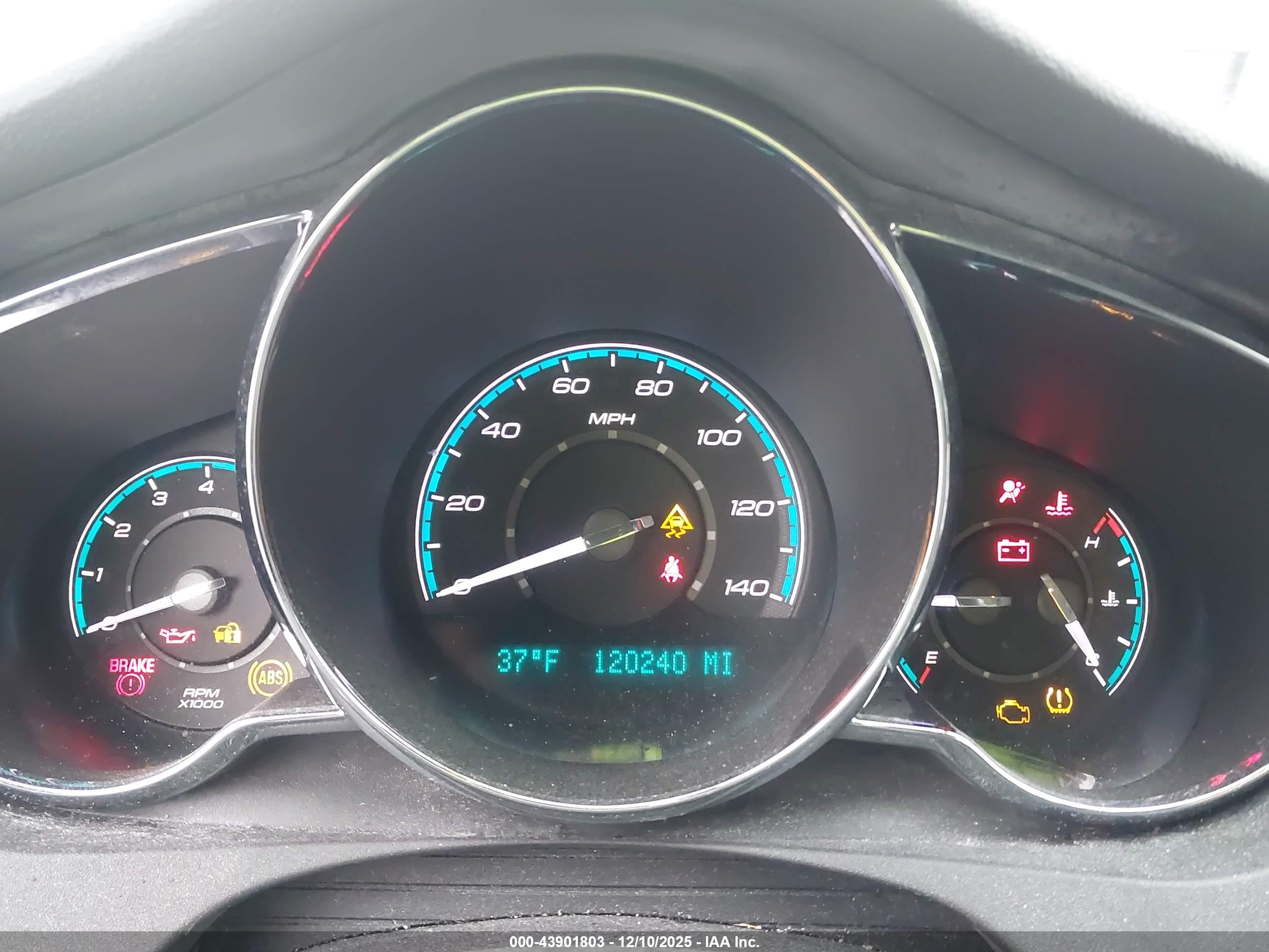 CHEVROLET MALIBU image 7