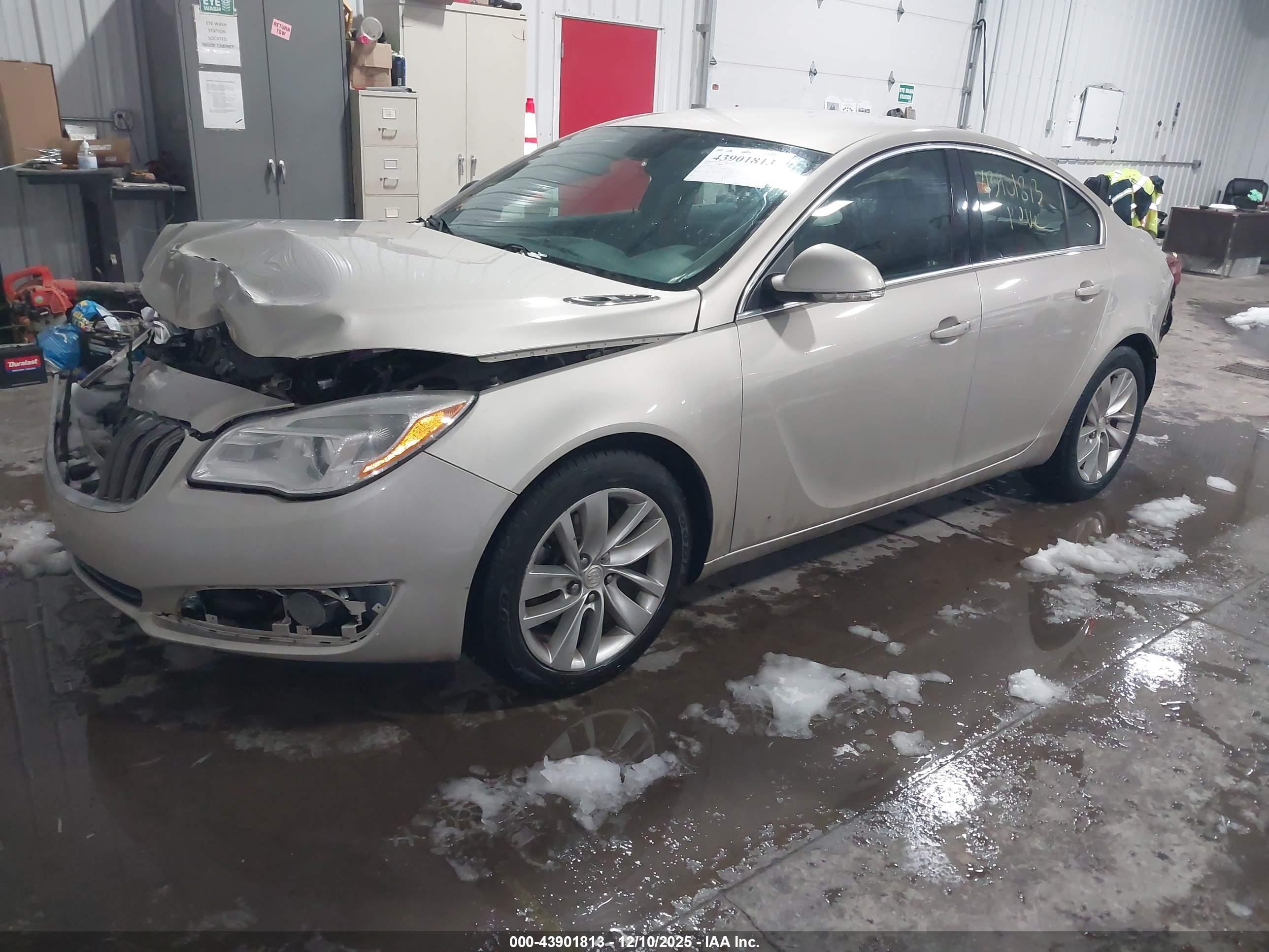 BUICK REGAL image 2