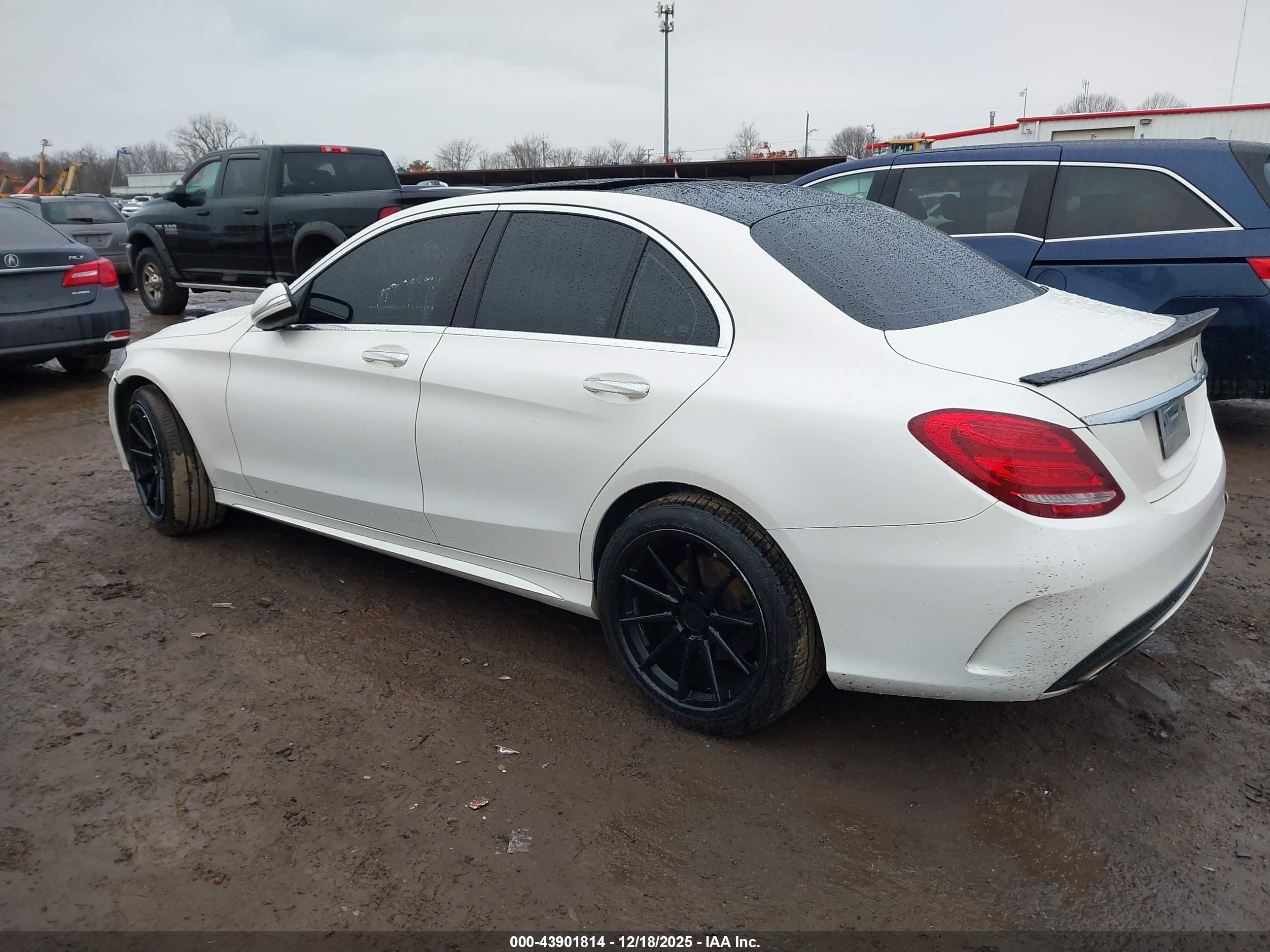 MERCEDES-BENZ C image 3