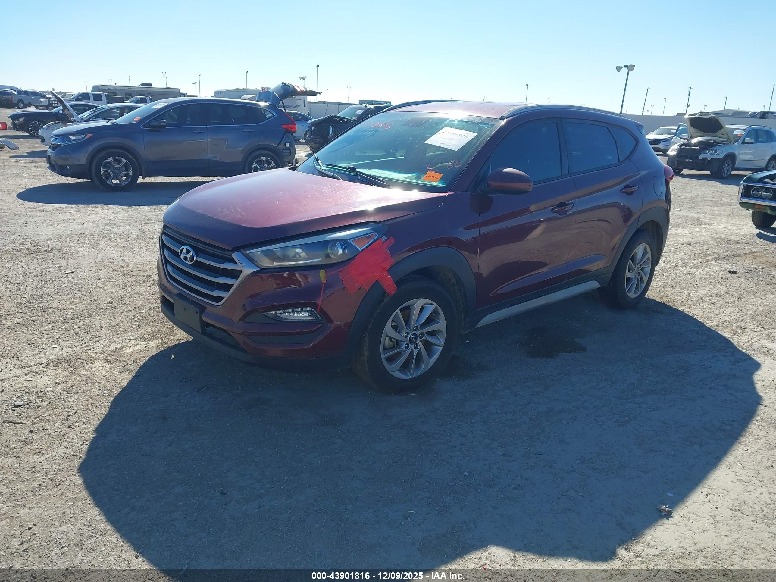 HYUNDAI TUCSON image 2