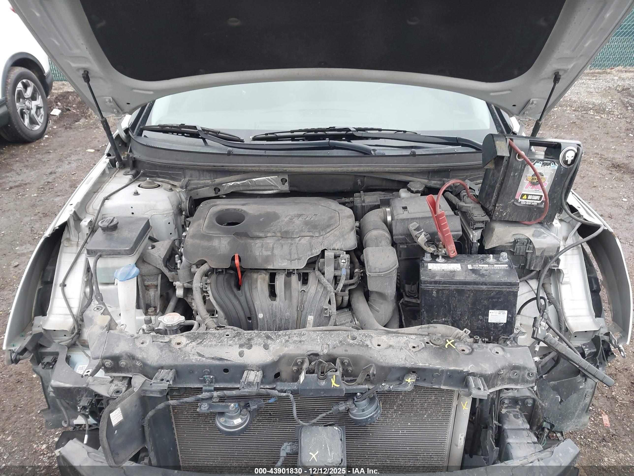 HYUNDAI SONATA image 10