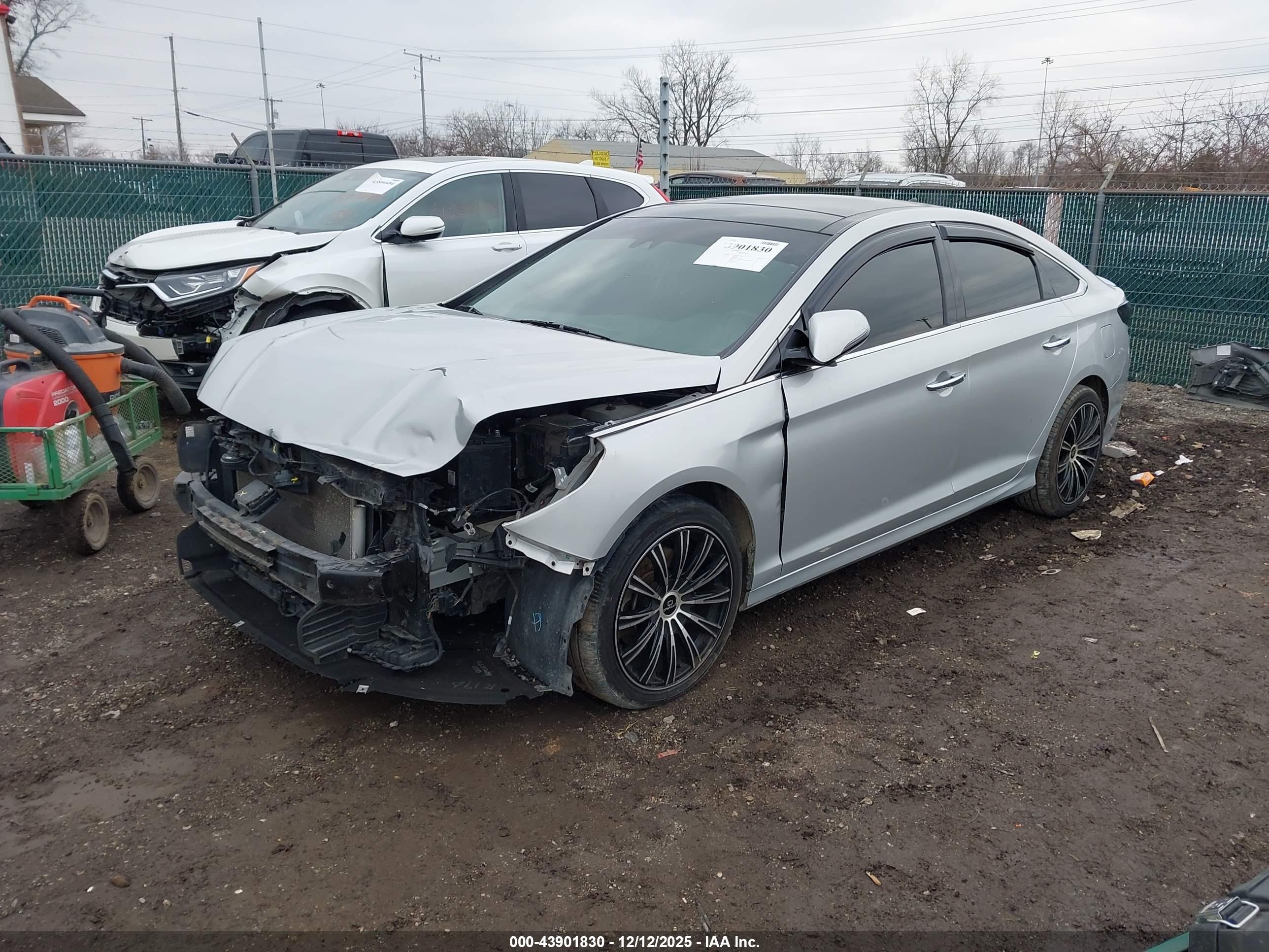 HYUNDAI SONATA image 2