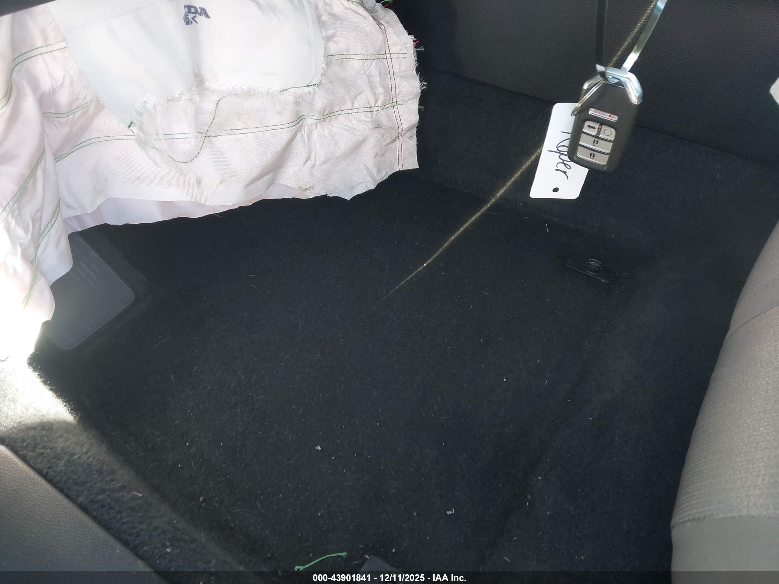 HONDA ACCORD image 11
