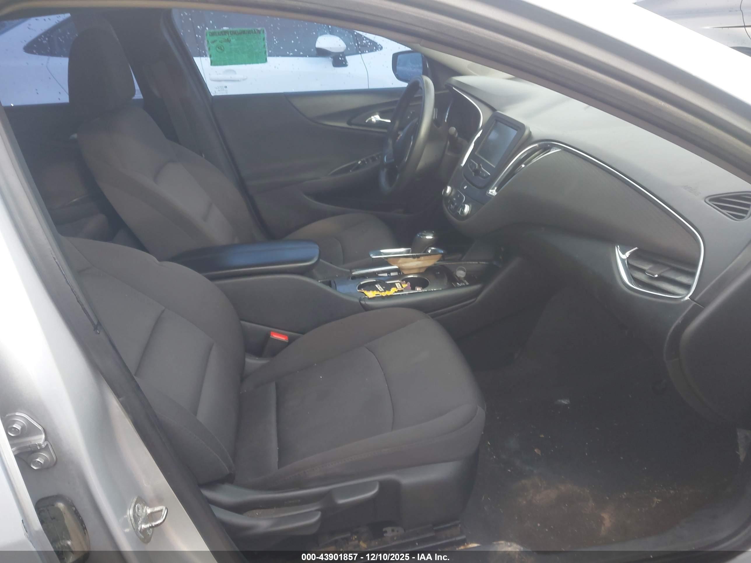 CHEVROLET MALIBU image 5