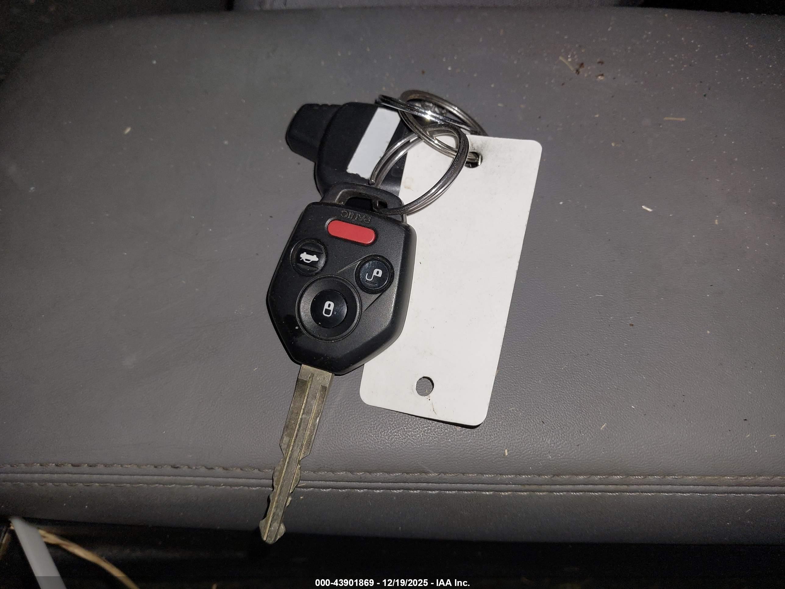 SUBARU OUTBACK image 11