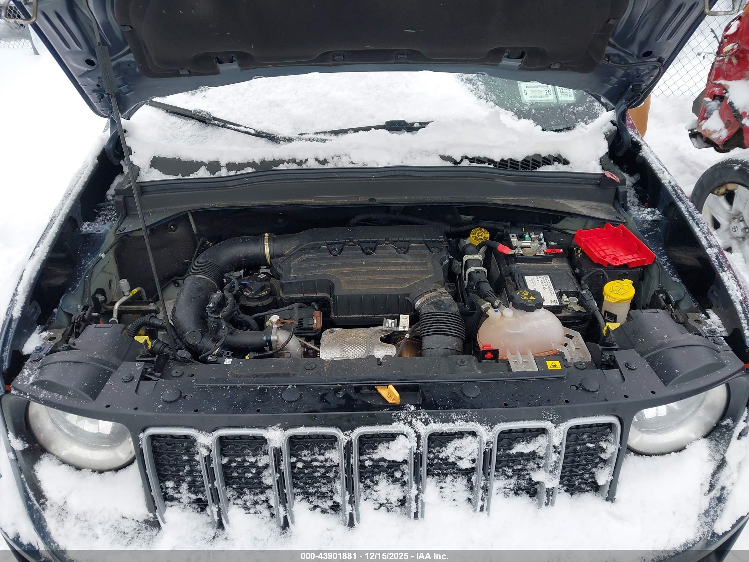 JEEP RENEGADE image 10