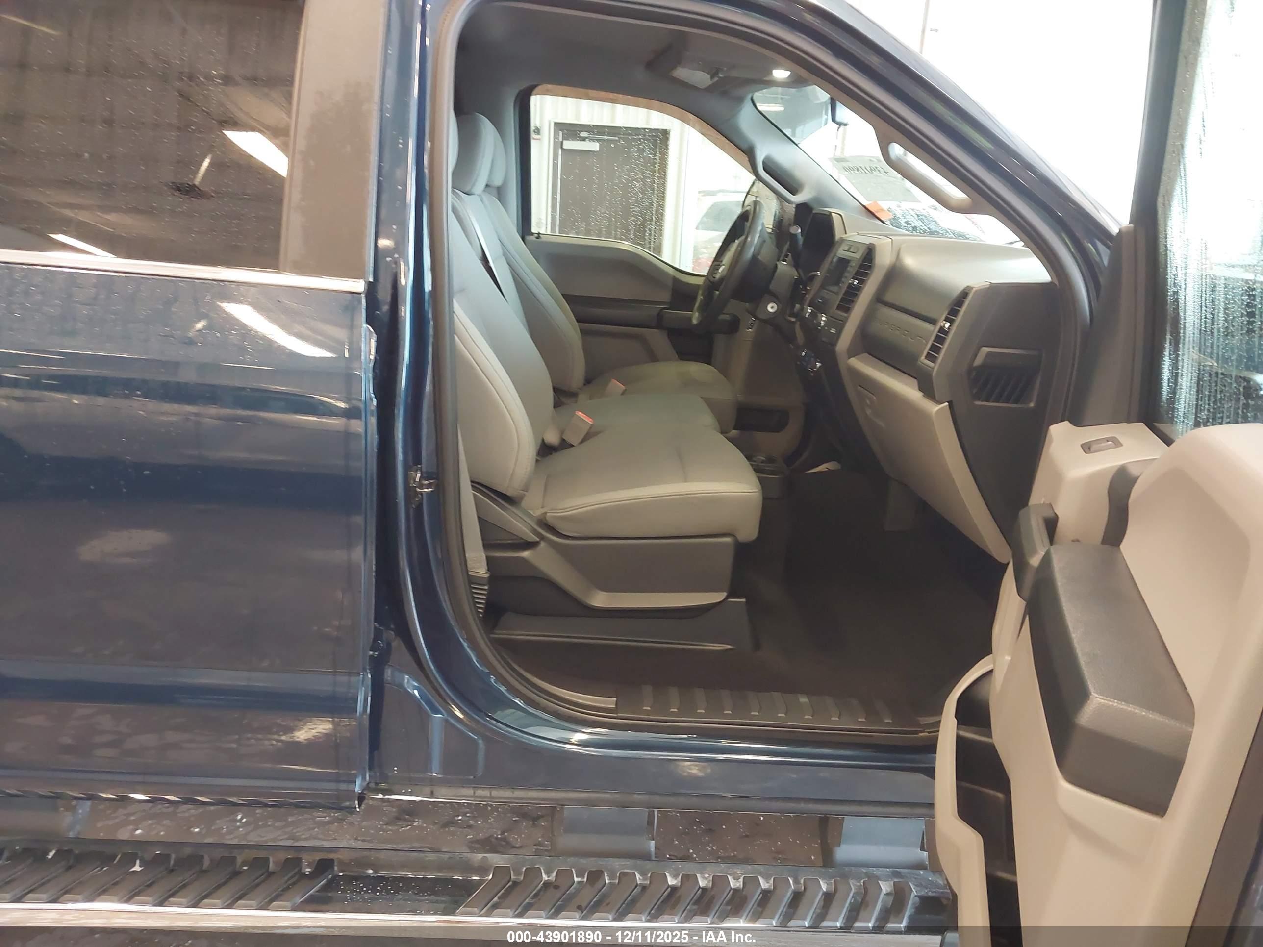 FORD F-250 image 5