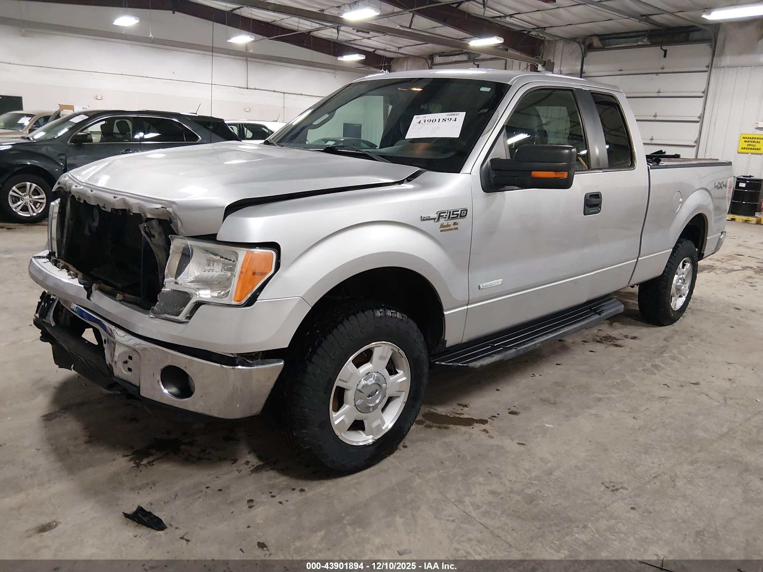 FORD F-150 image 2