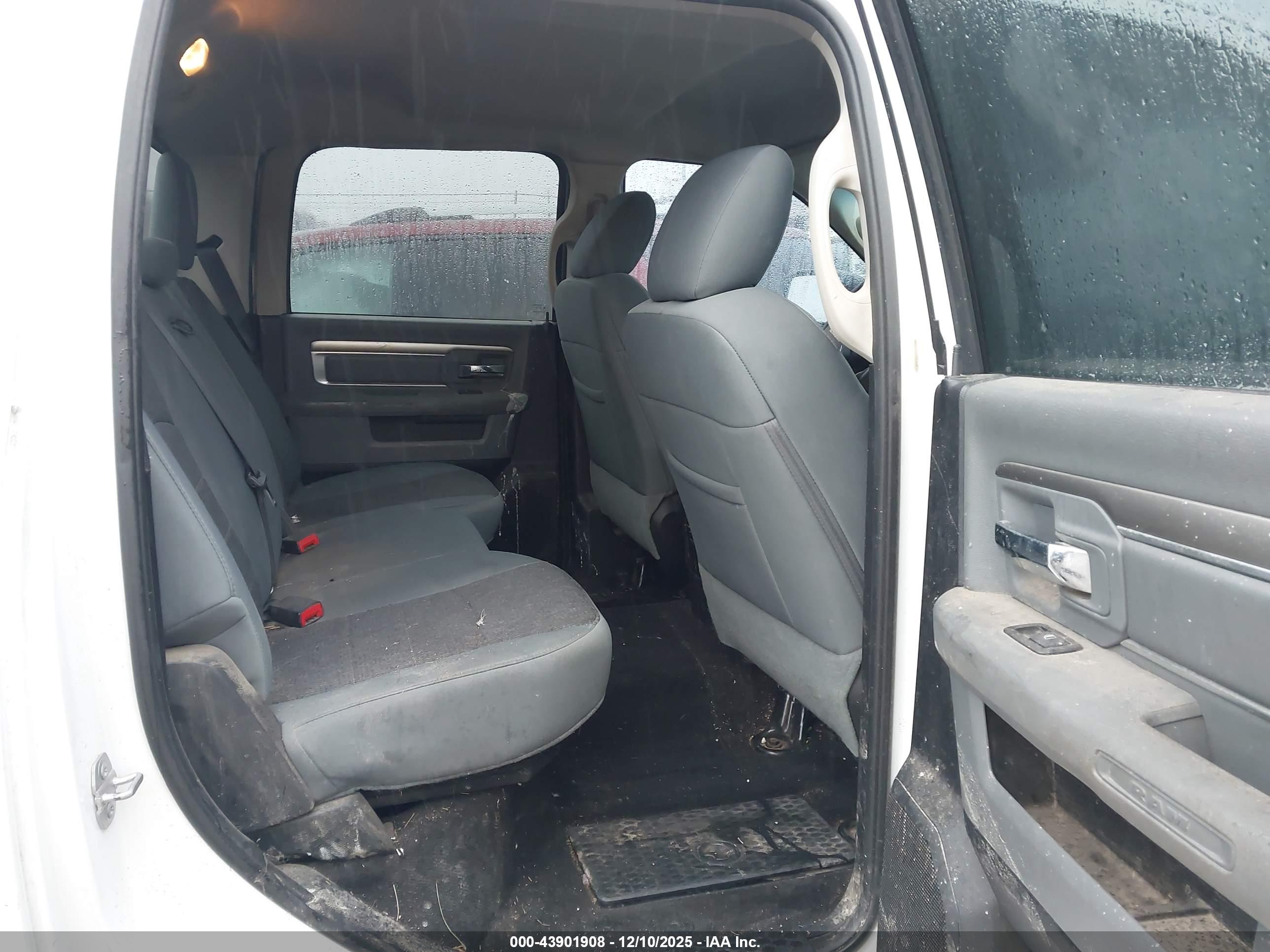 RAM 1500 image 8