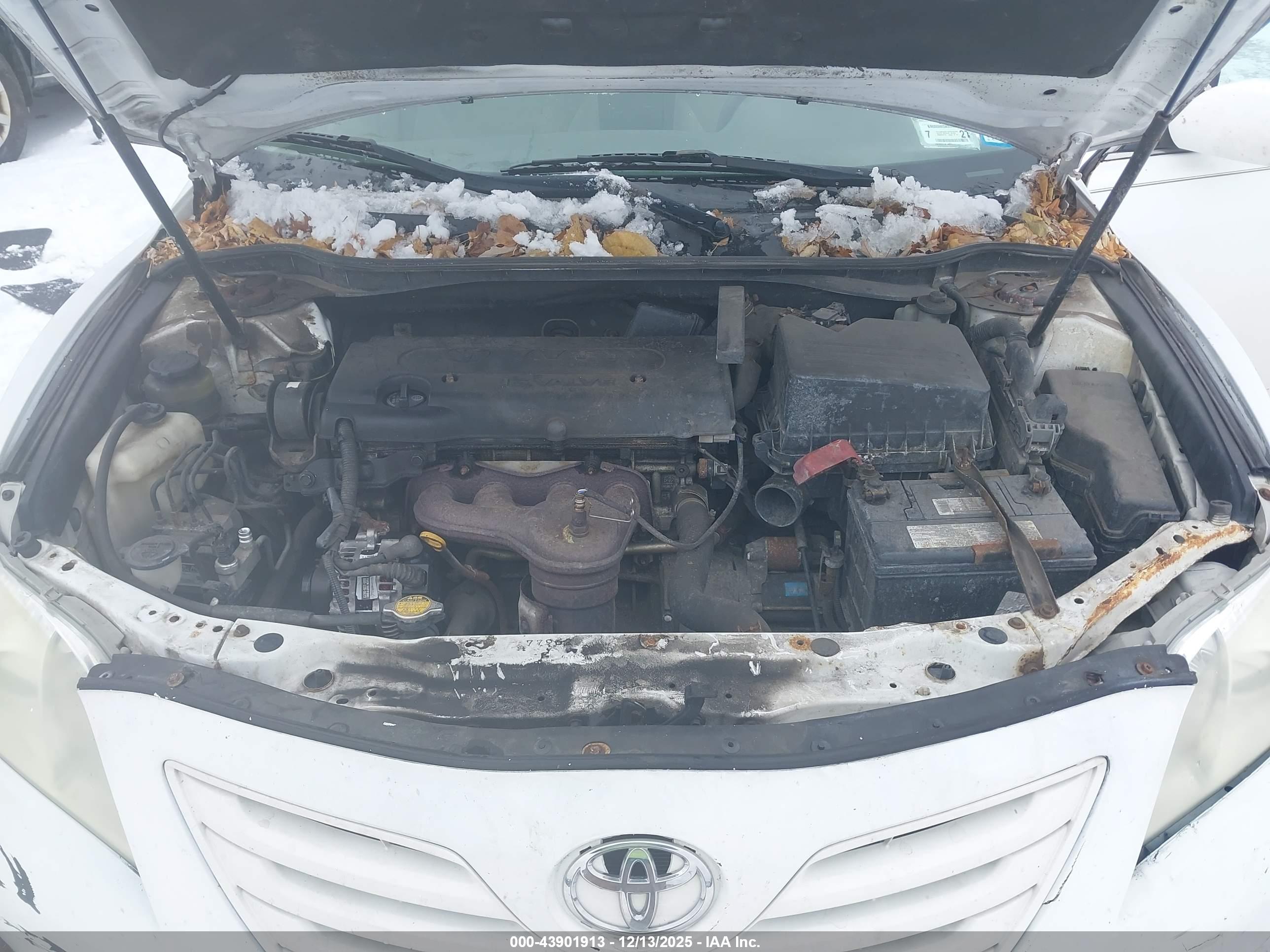 TOYOTA CAMRY image 10