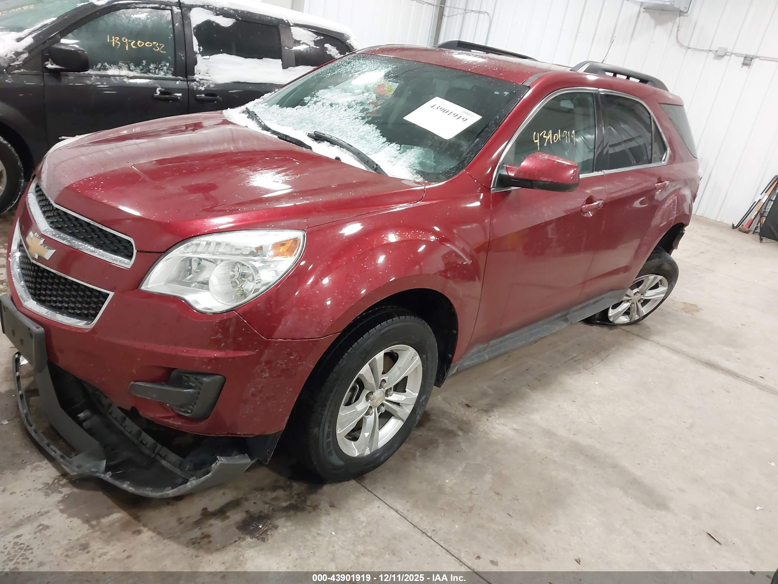 CHEVROLET EQUINOX image 2