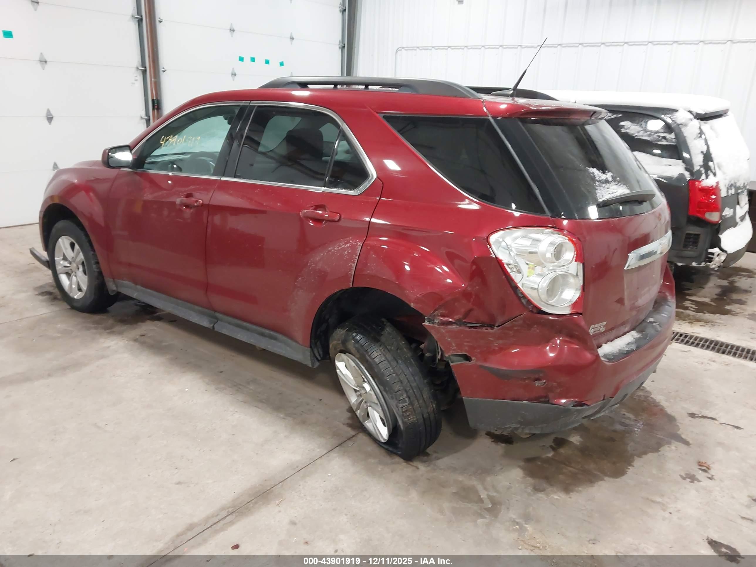 CHEVROLET EQUINOX image 3