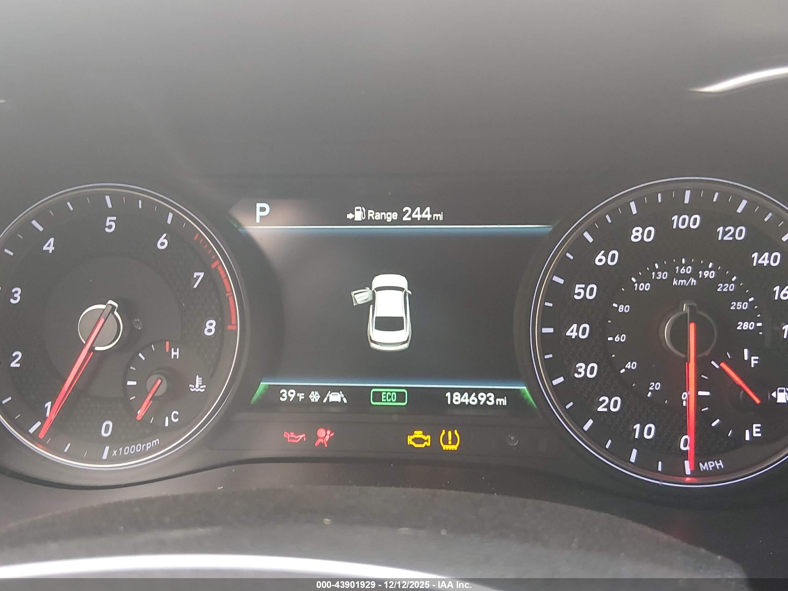GENESIS G70 image 7