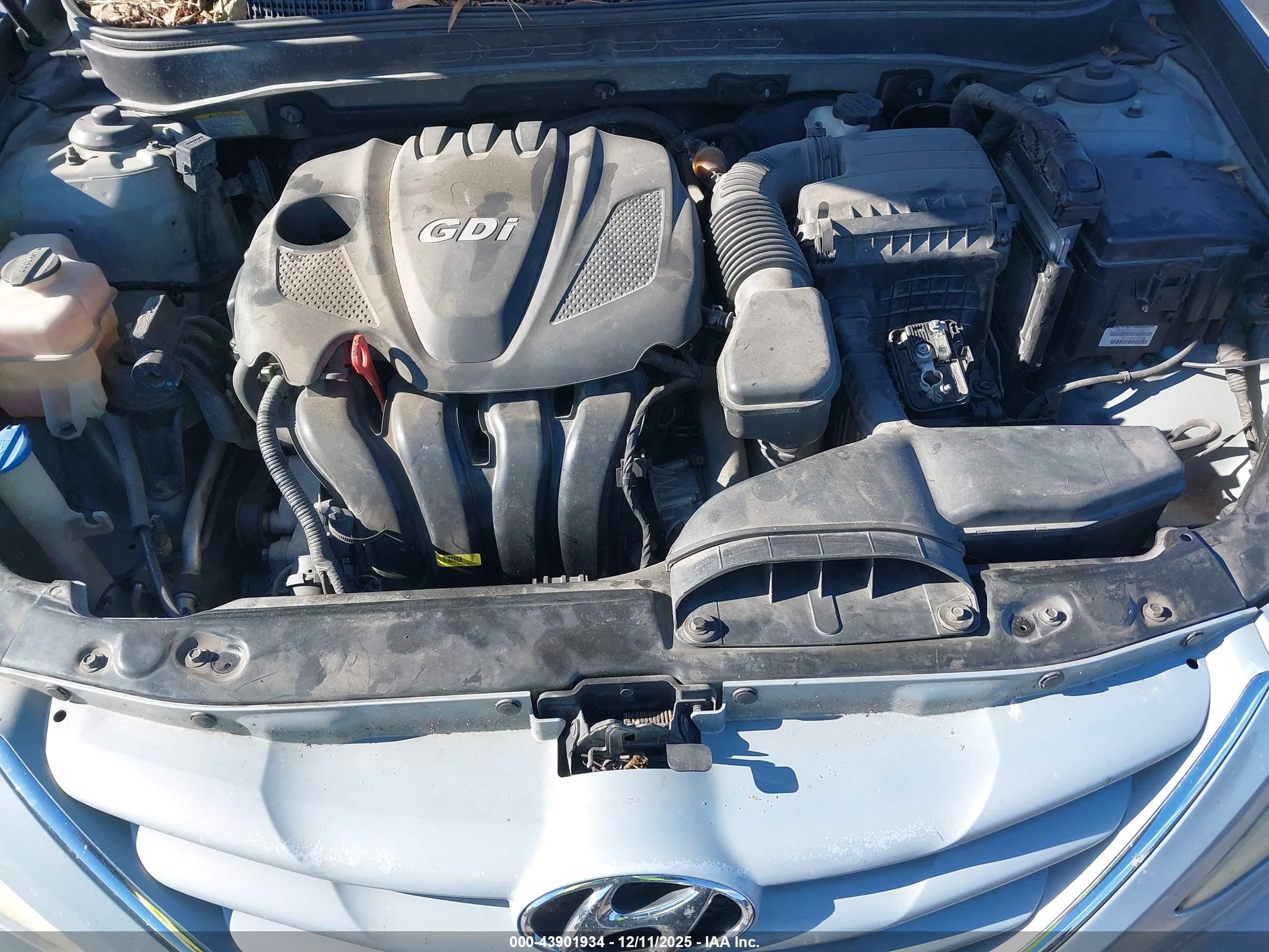 HYUNDAI SONATA image 10