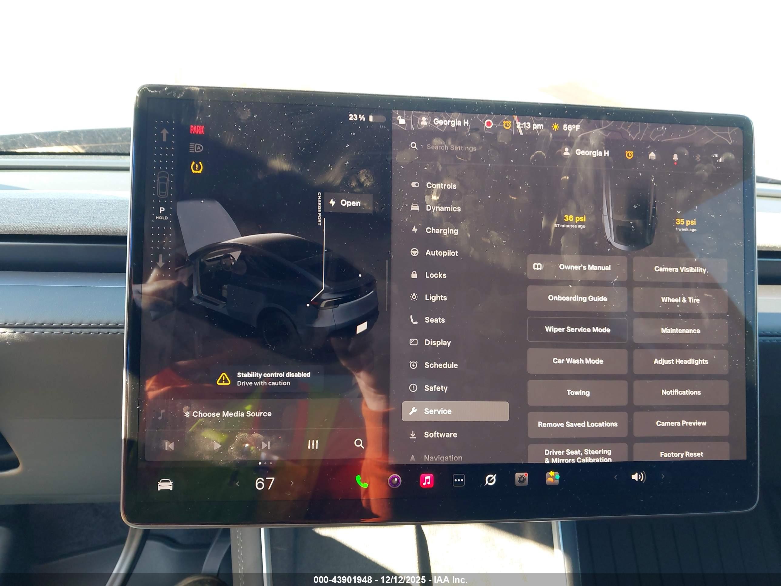 TESLA MODEL image 7