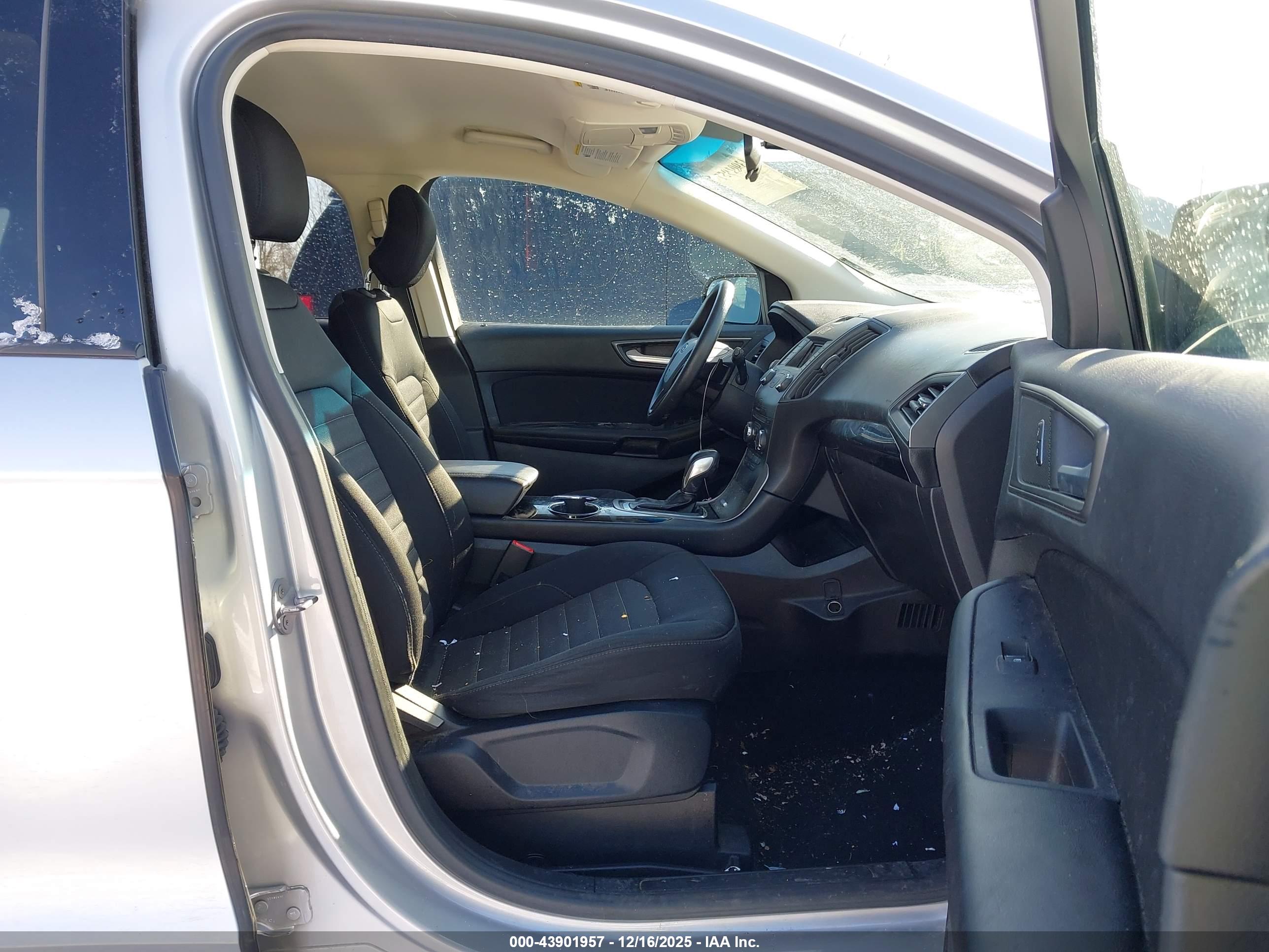 FORD EDGE image 5