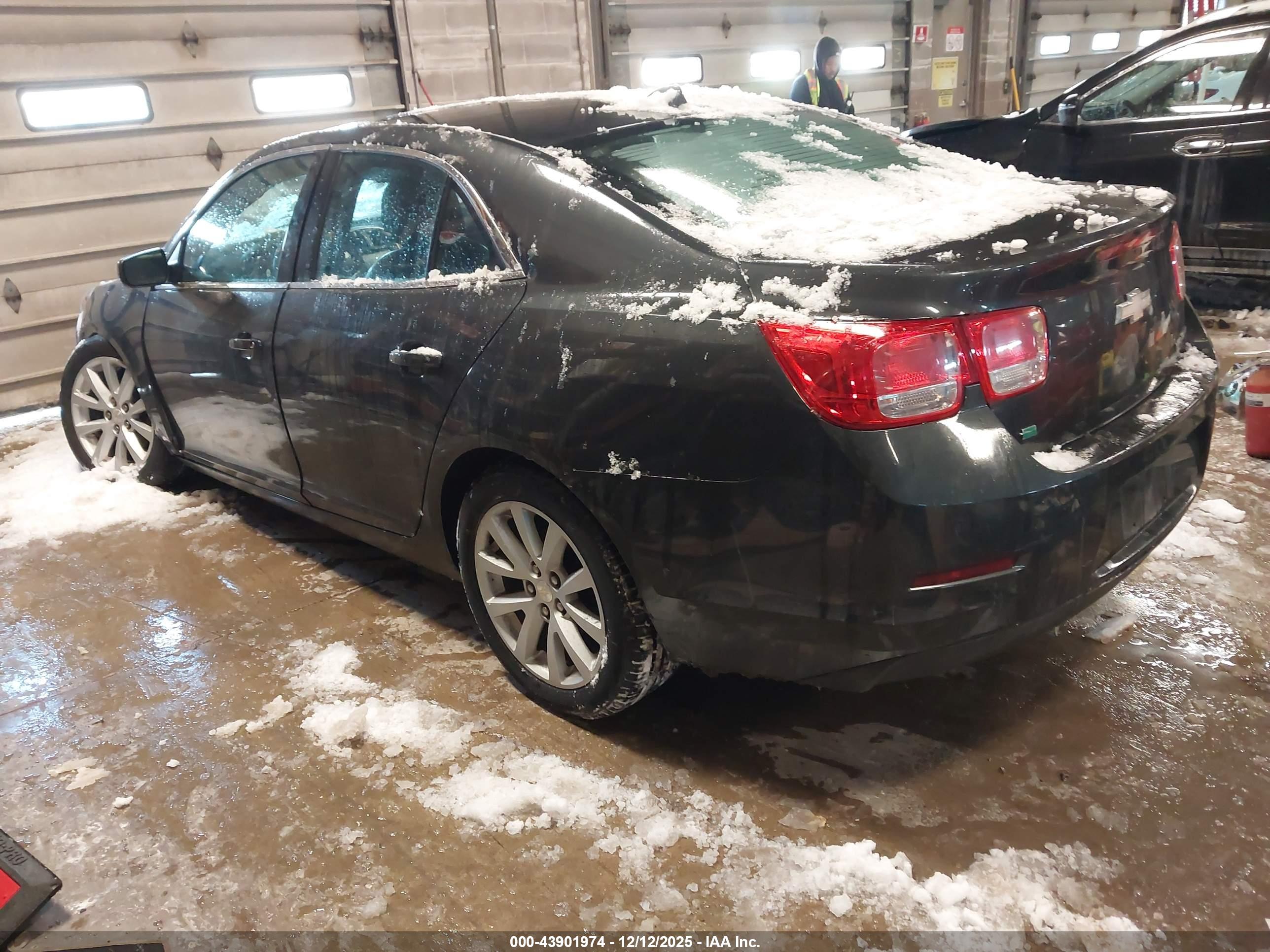 CHEVROLET MALIBU image 3