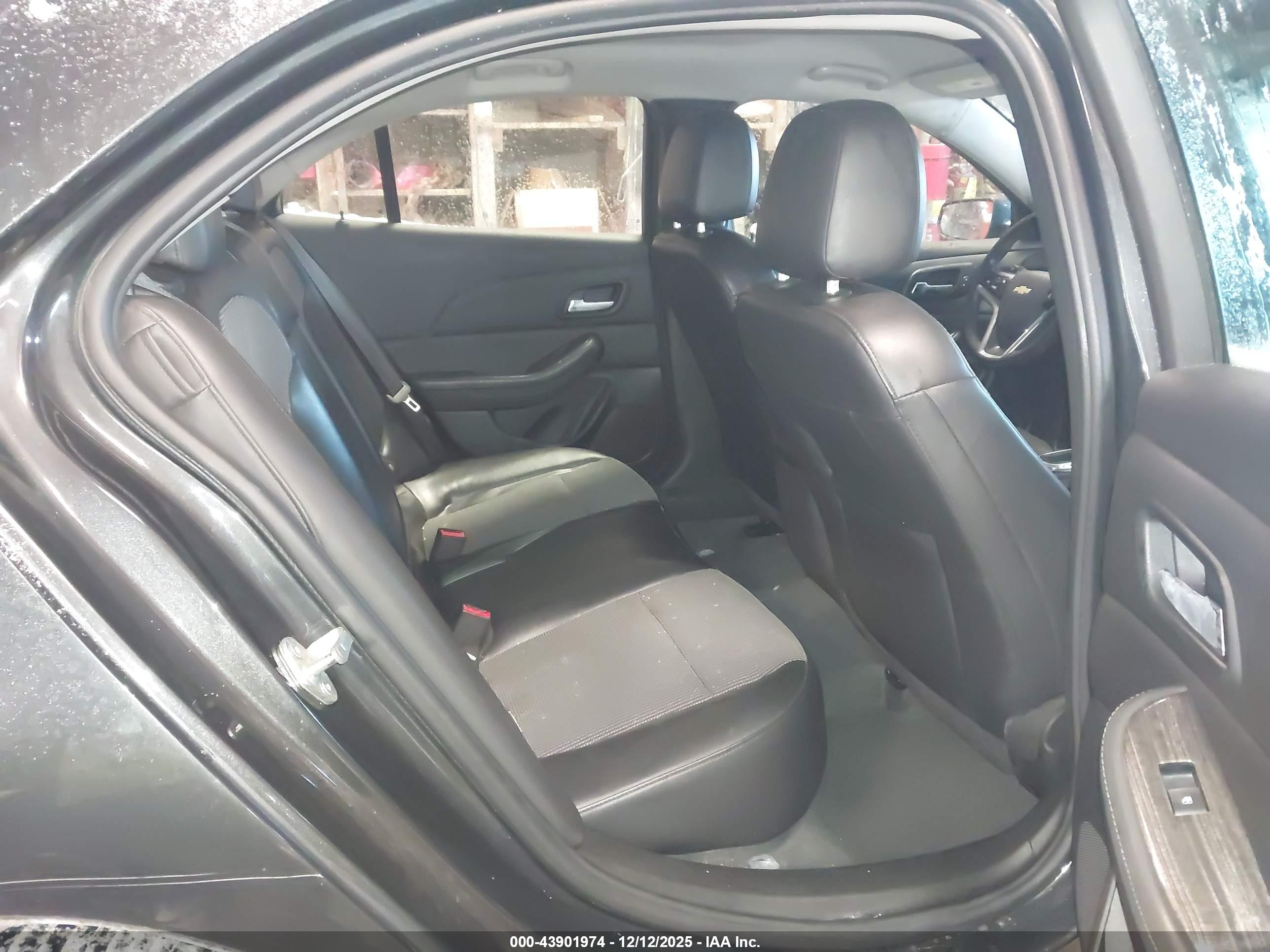 CHEVROLET MALIBU image 8