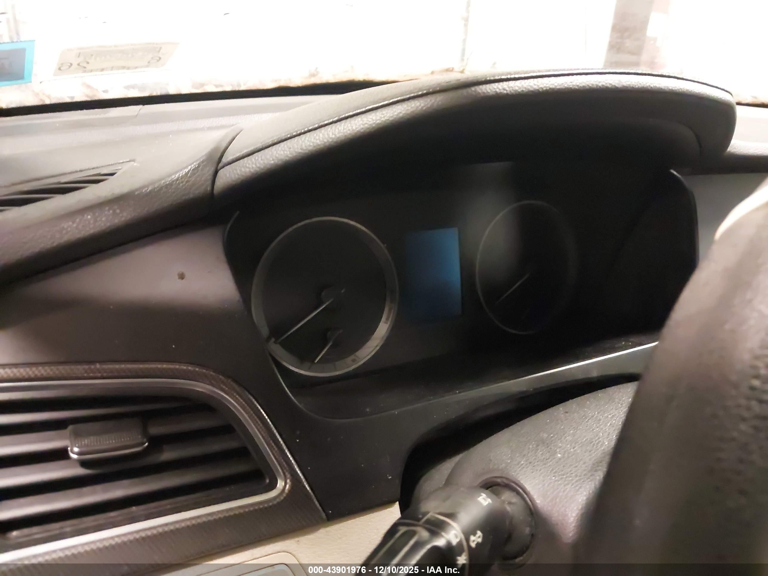HYUNDAI SONATA image 7