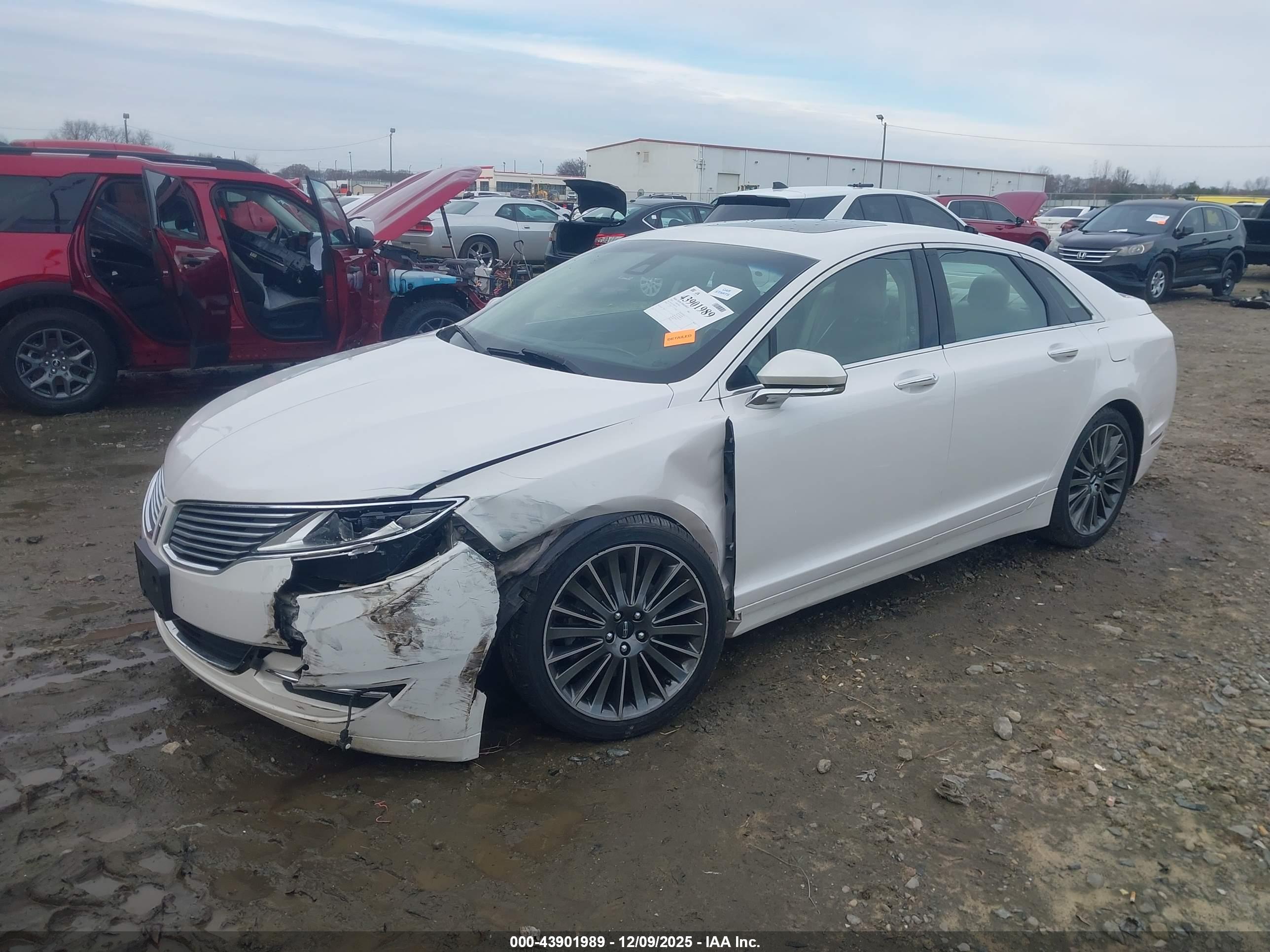 LINCOLN MKZ image 6