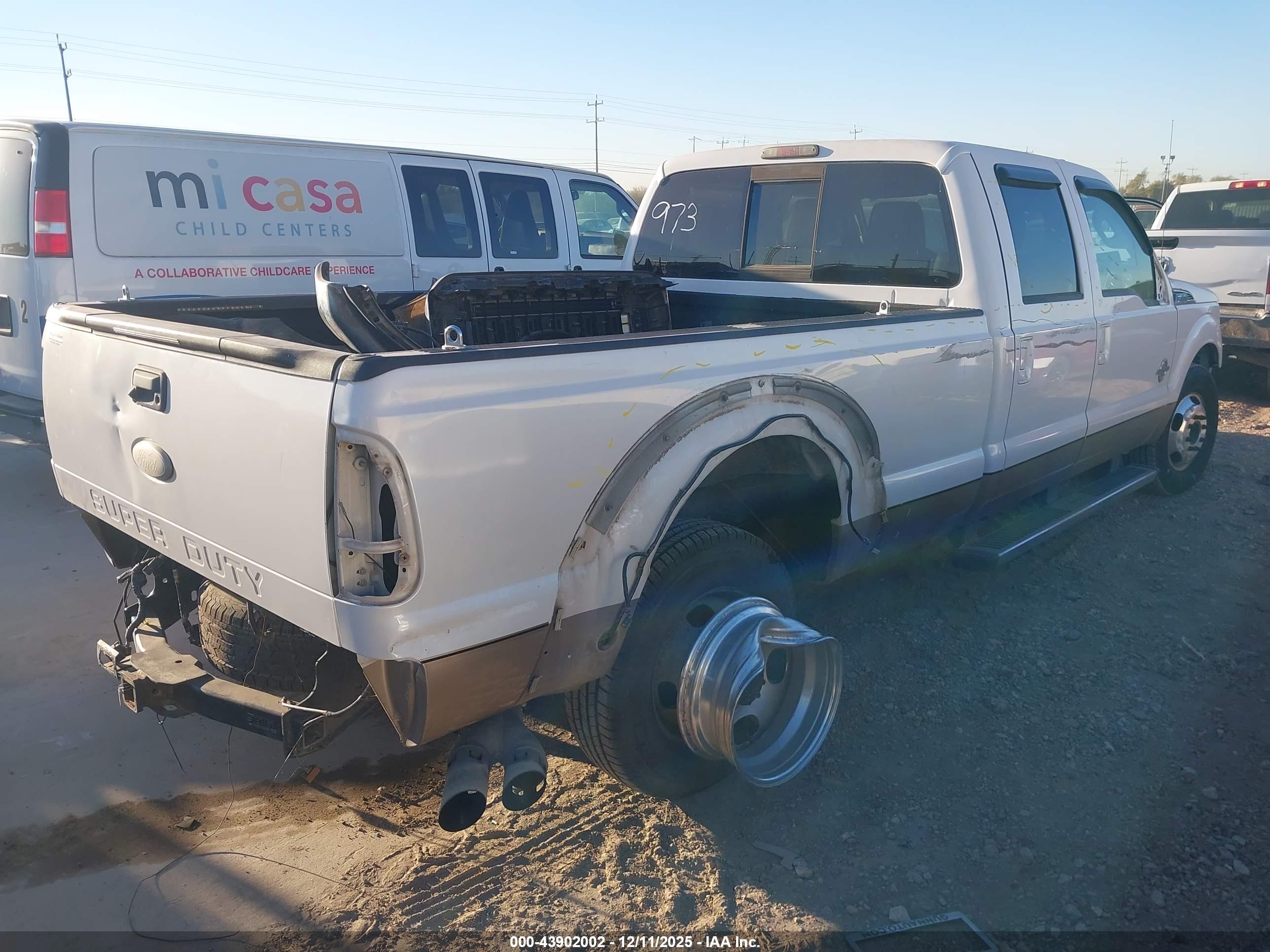 FORD F-350 image 4
