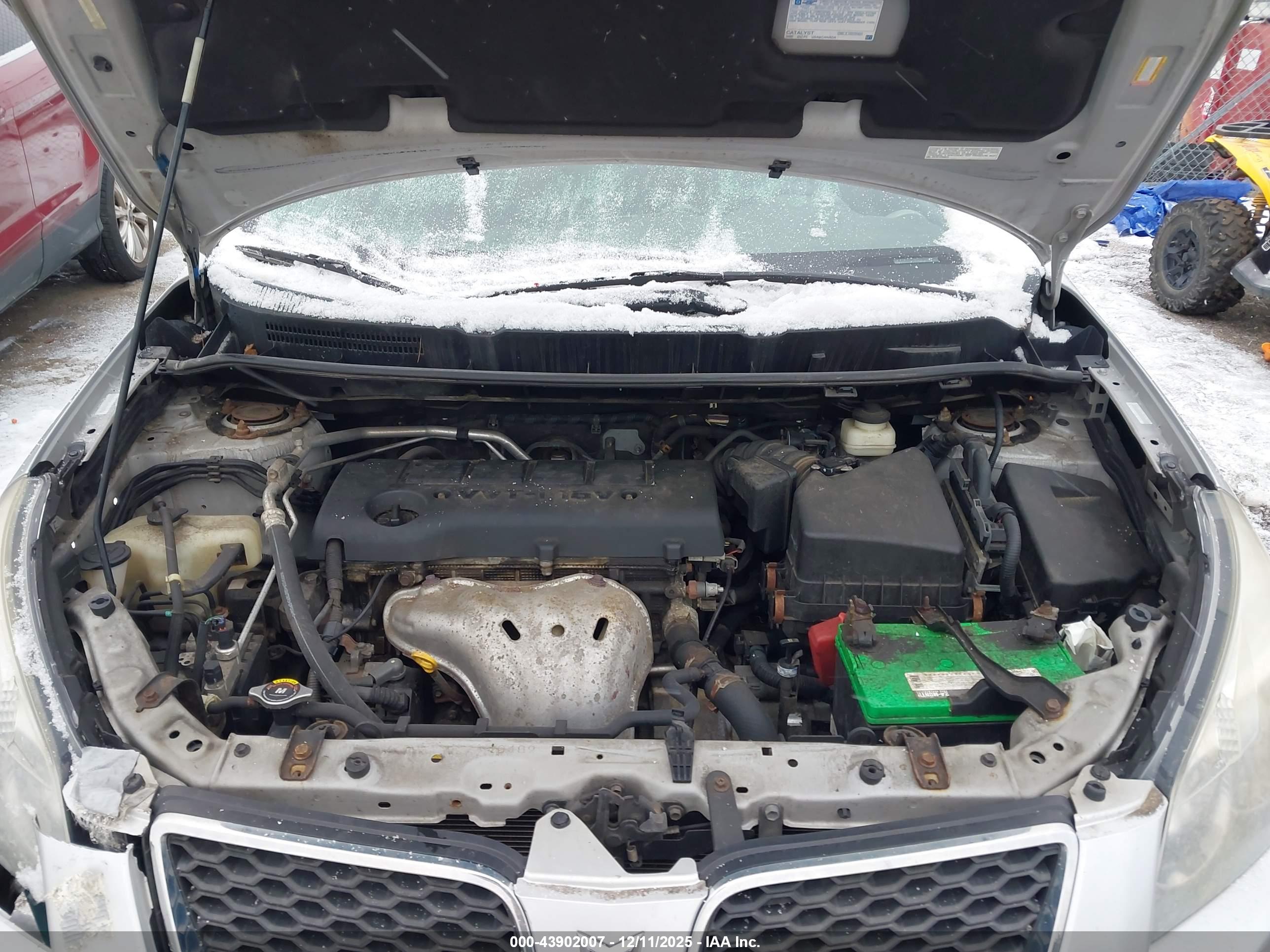 PONTIAC VIBE image 10