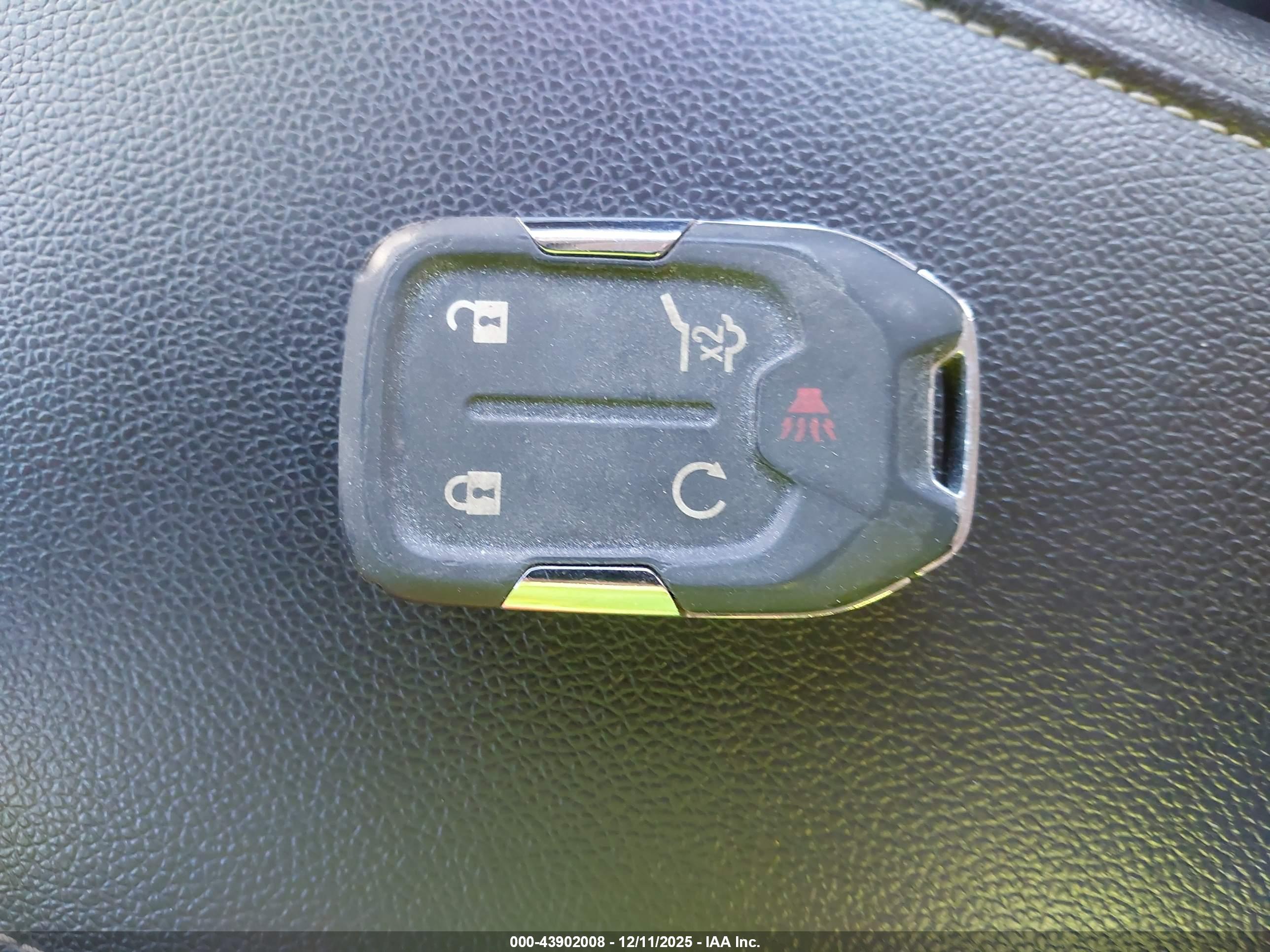 GMC ACADIA image 11