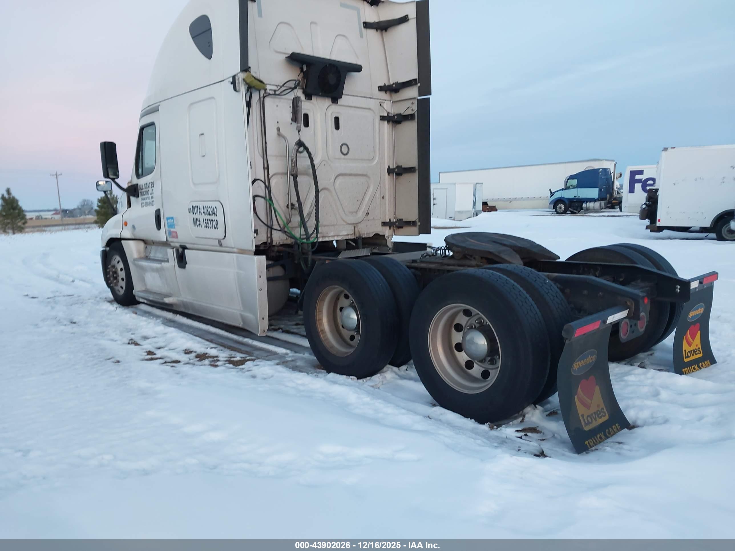 FREIGHTLINER CASCADIA image 3