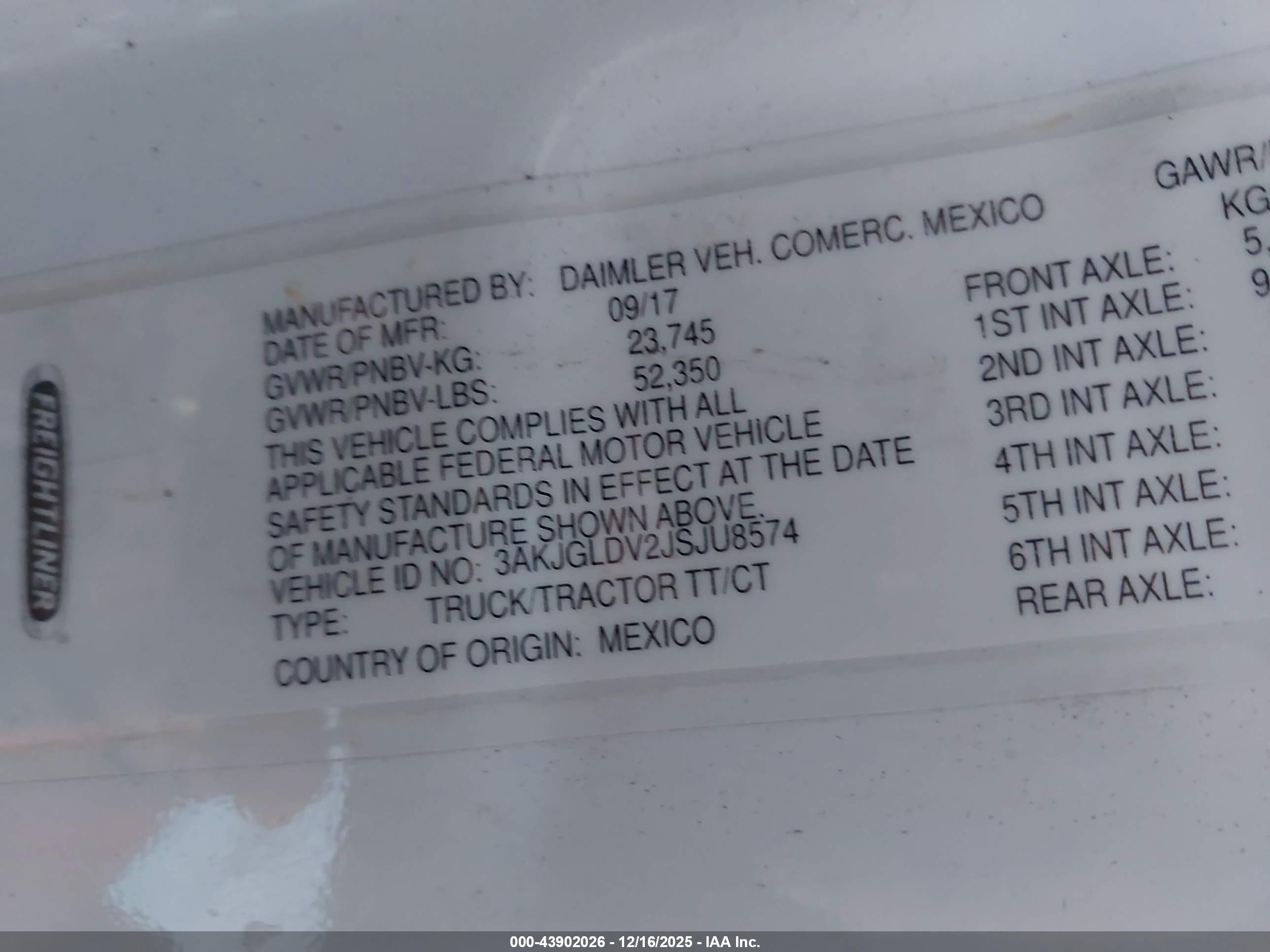 FREIGHTLINER CASCADIA image 9