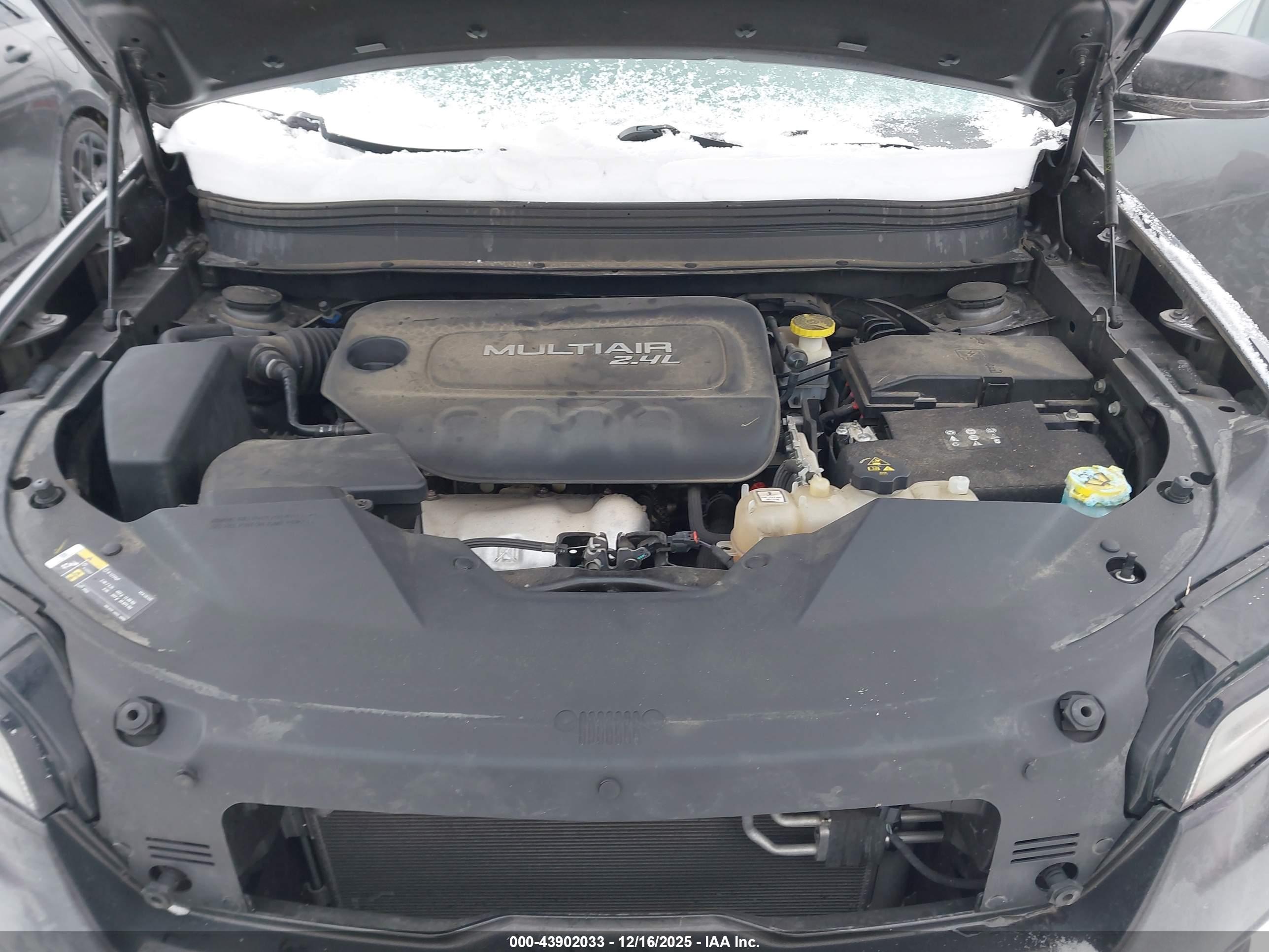 JEEP CHEROKEE image 10