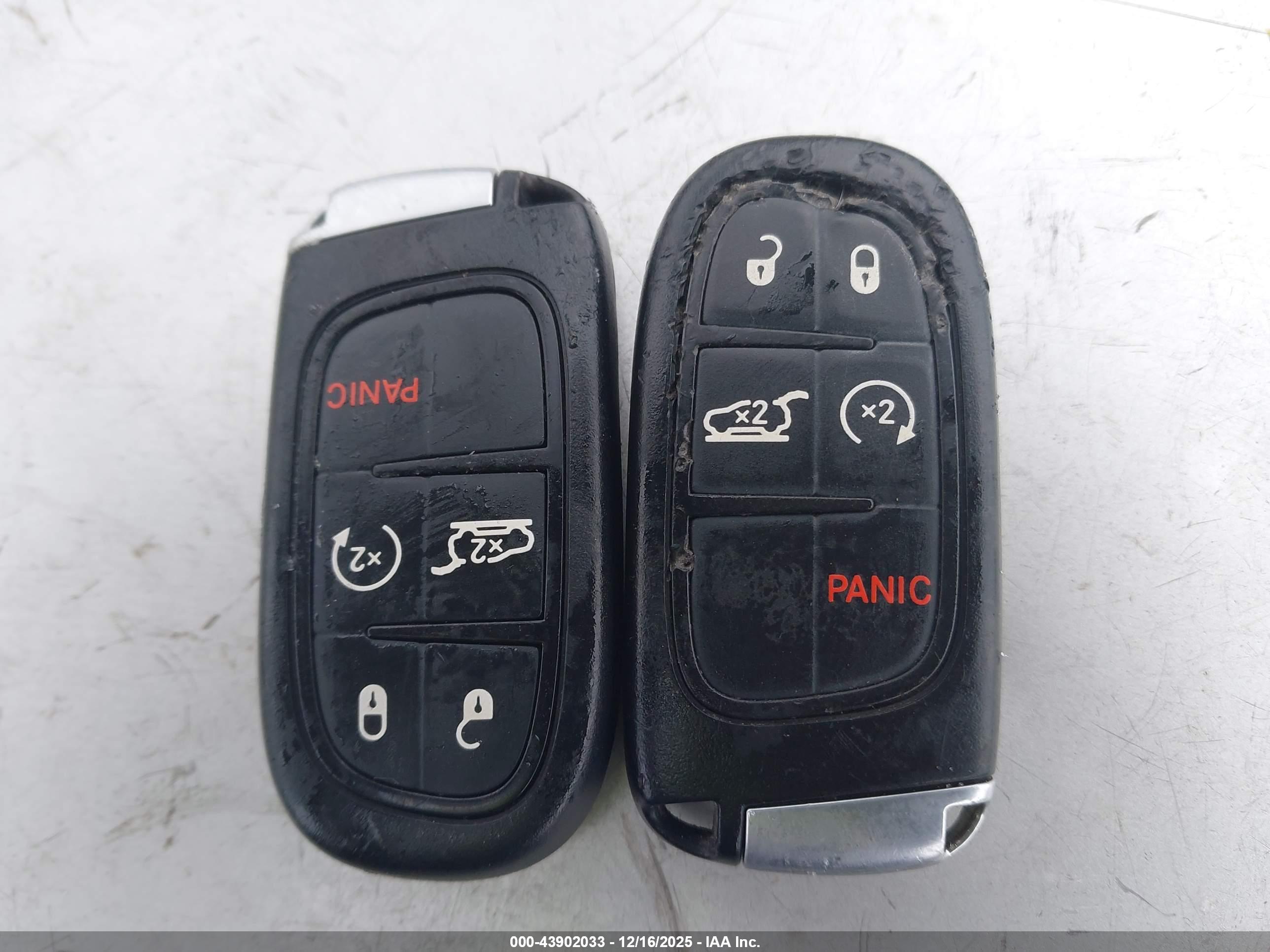 JEEP CHEROKEE image 11