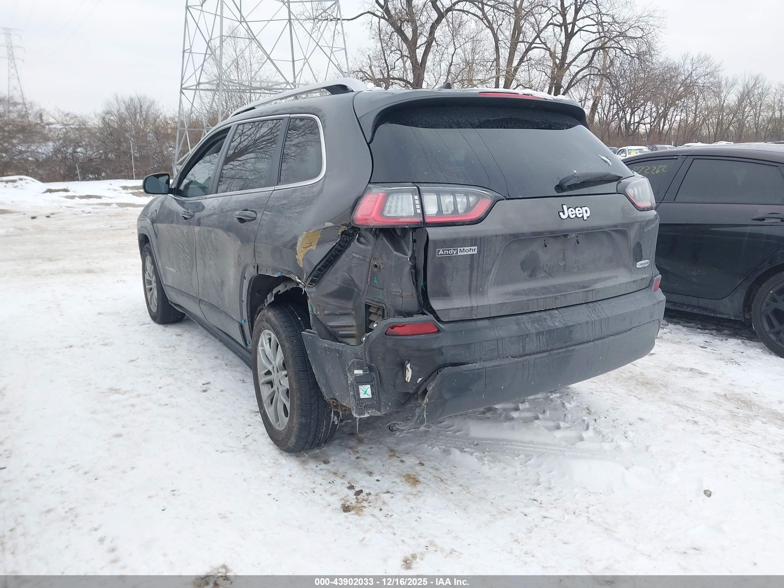 JEEP CHEROKEE image 3