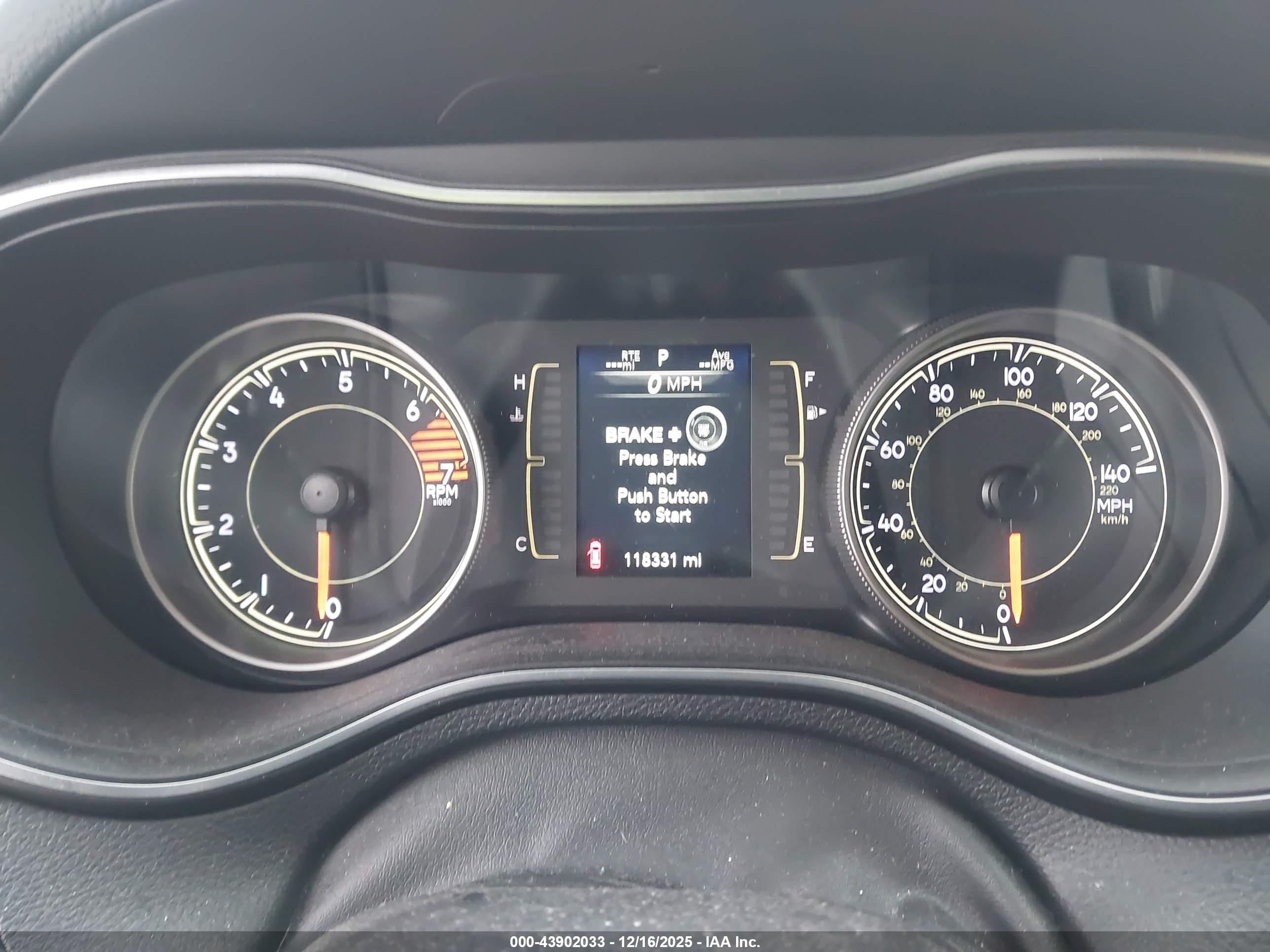 JEEP CHEROKEE image 7