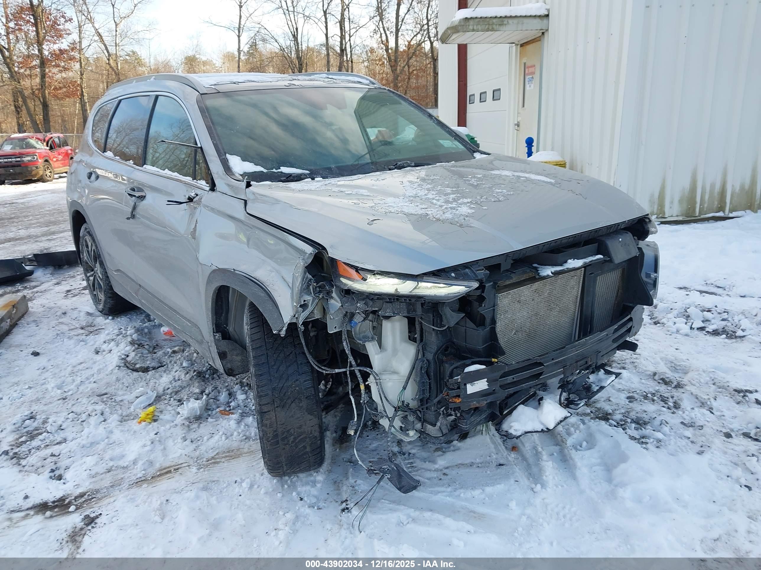 HYUNDAI SANTA image 6