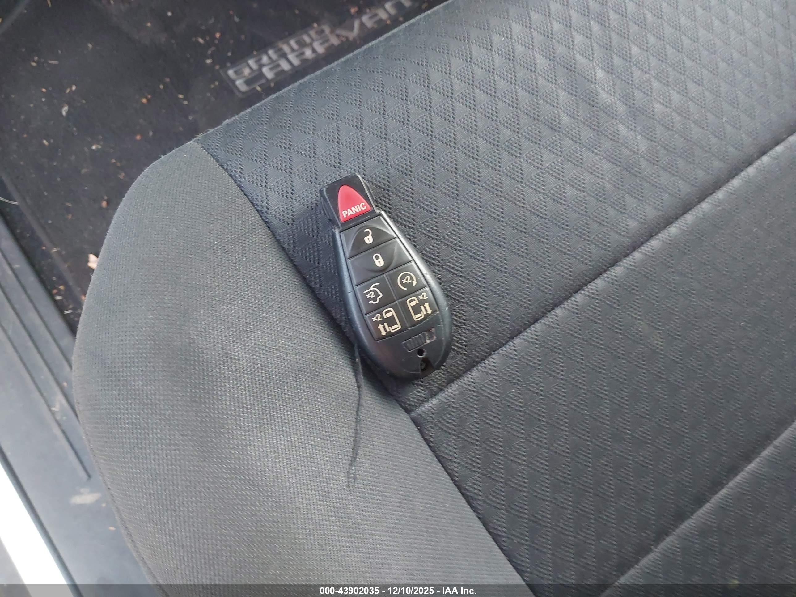 DODGE GRAND image 11
