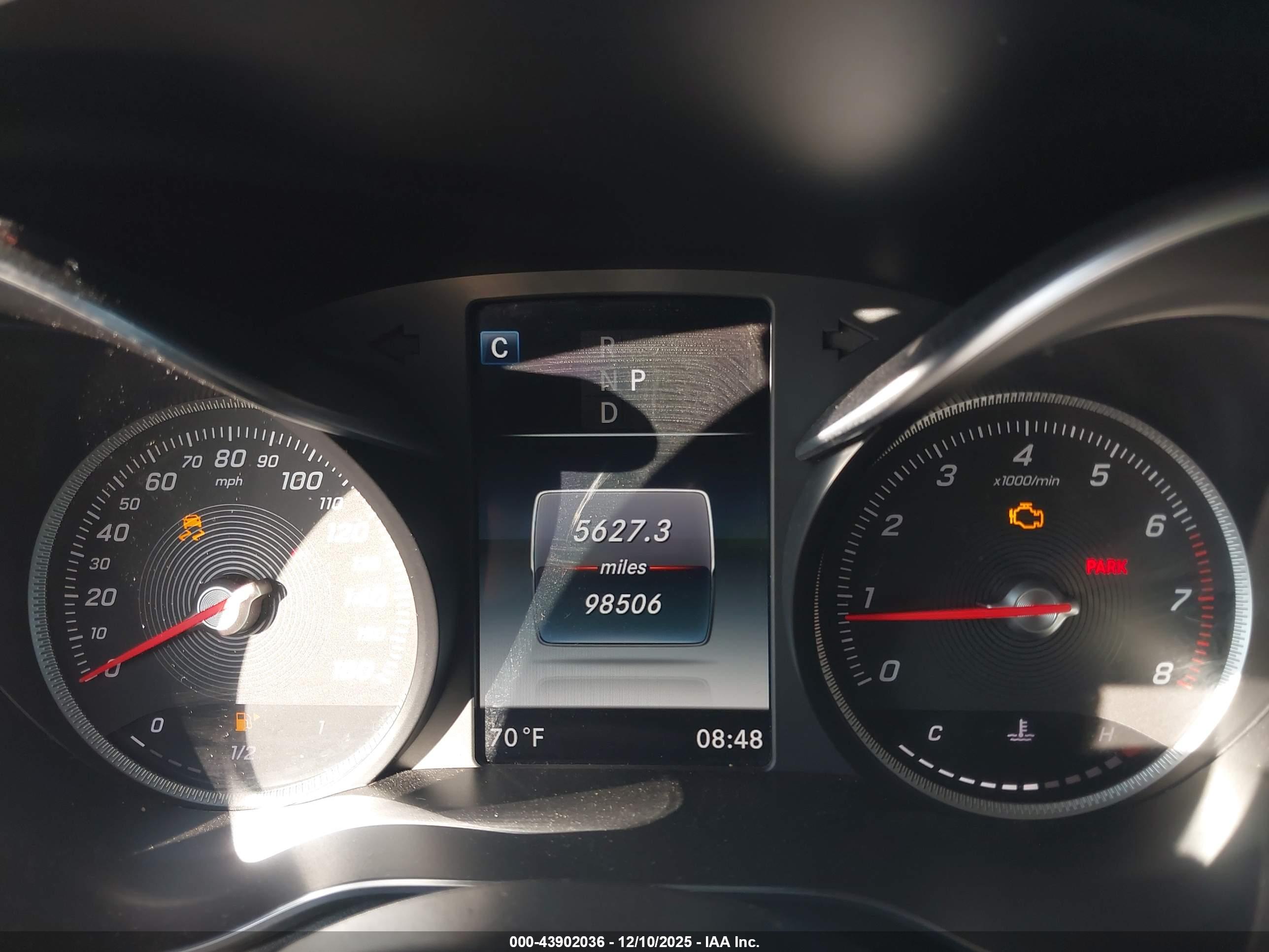 MERCEDES-BENZ GLC image 7