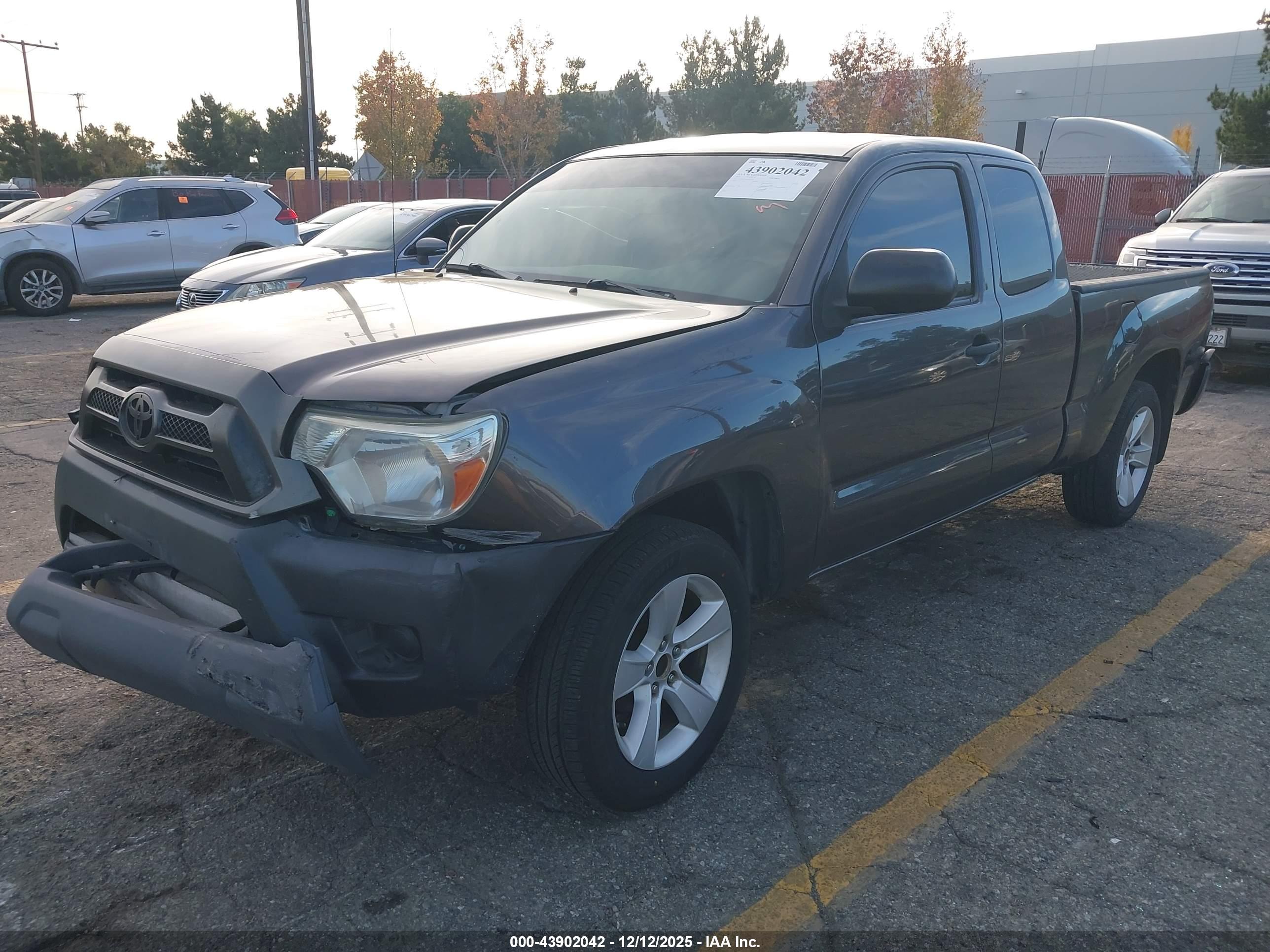 TOYOTA TACOMA image 2