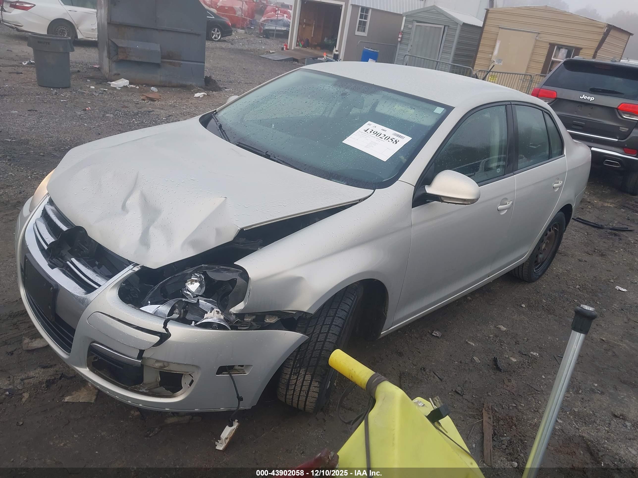 VOLKSWAGEN JETTA image 2