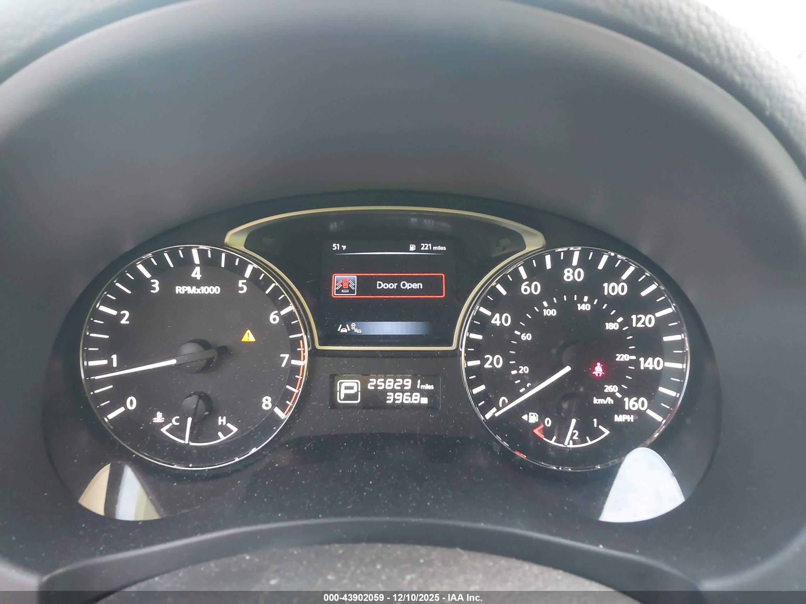 NISSAN ALTIMA image 7