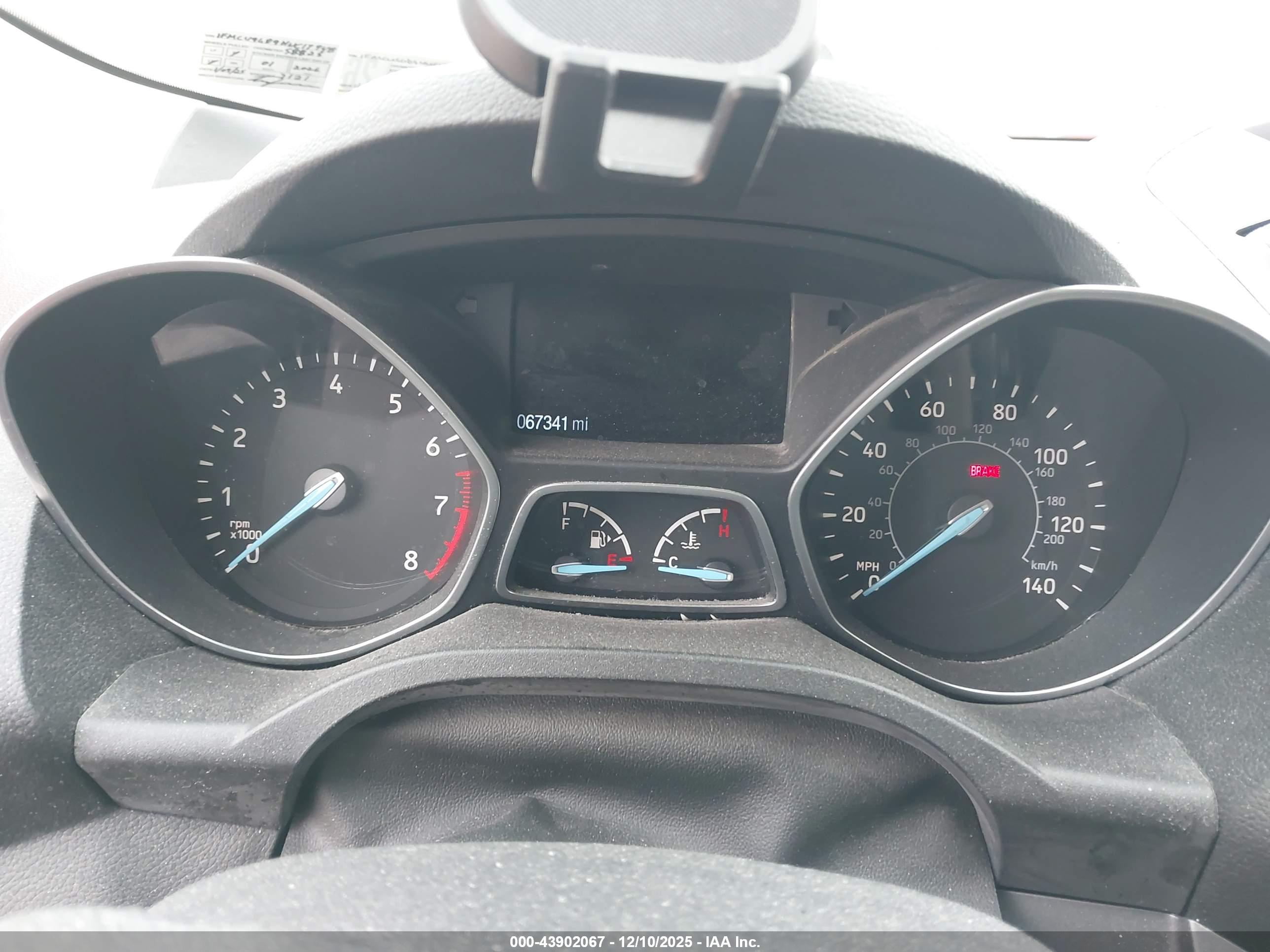 FORD ESCAPE image 7