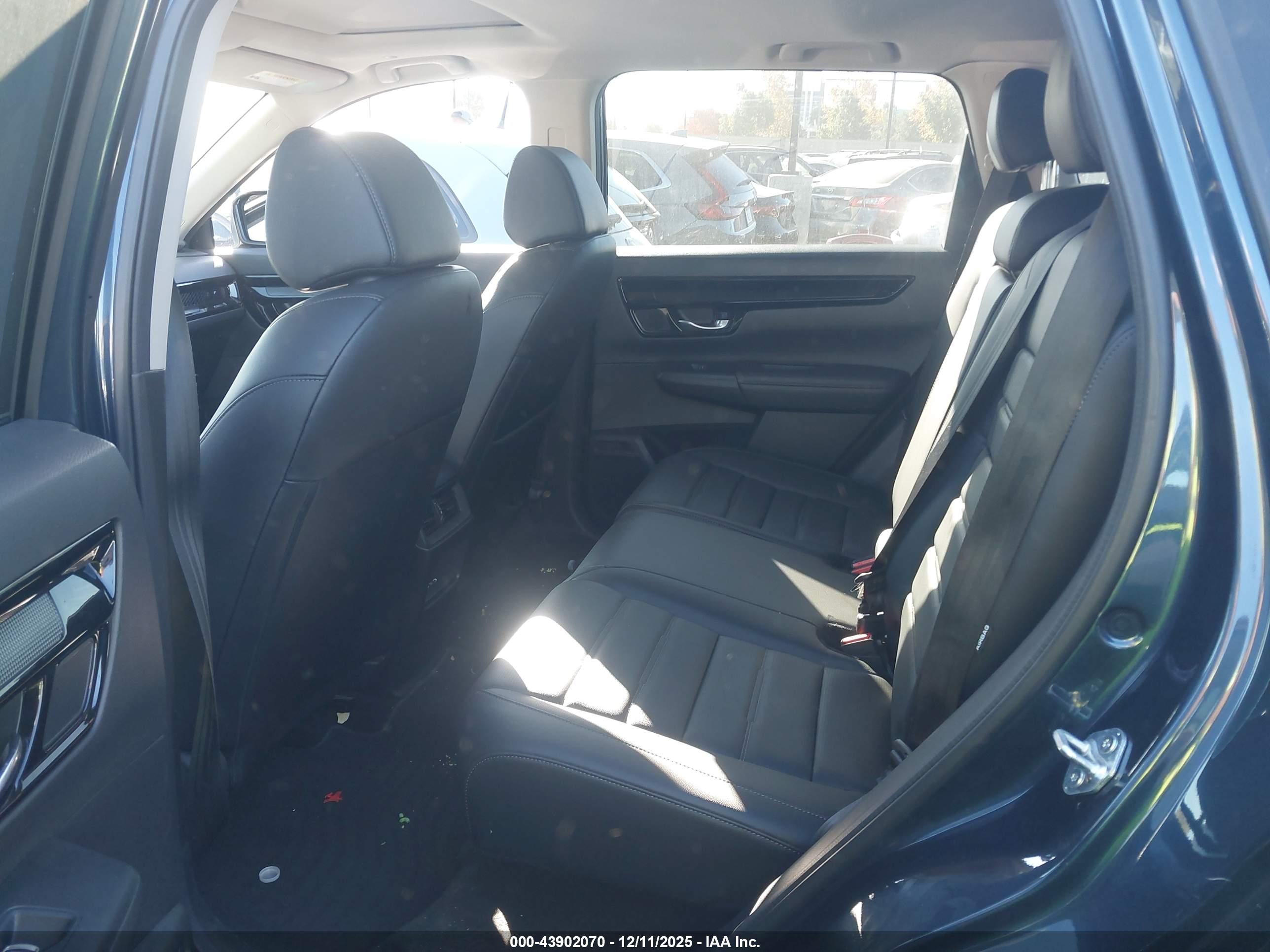HONDA CR-V image 8