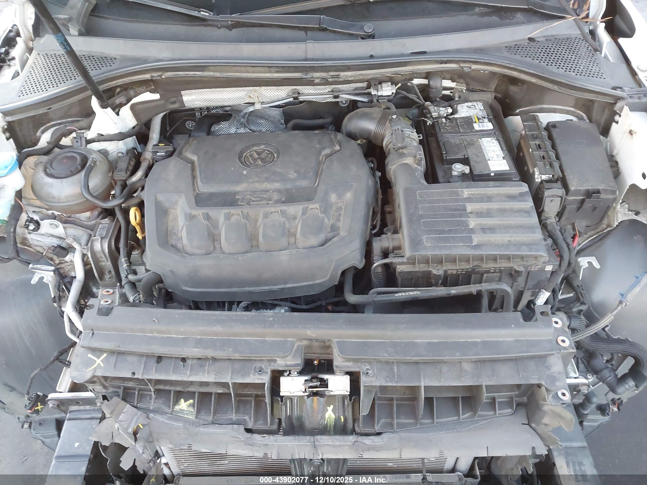 VOLKSWAGEN TIGUAN image 10