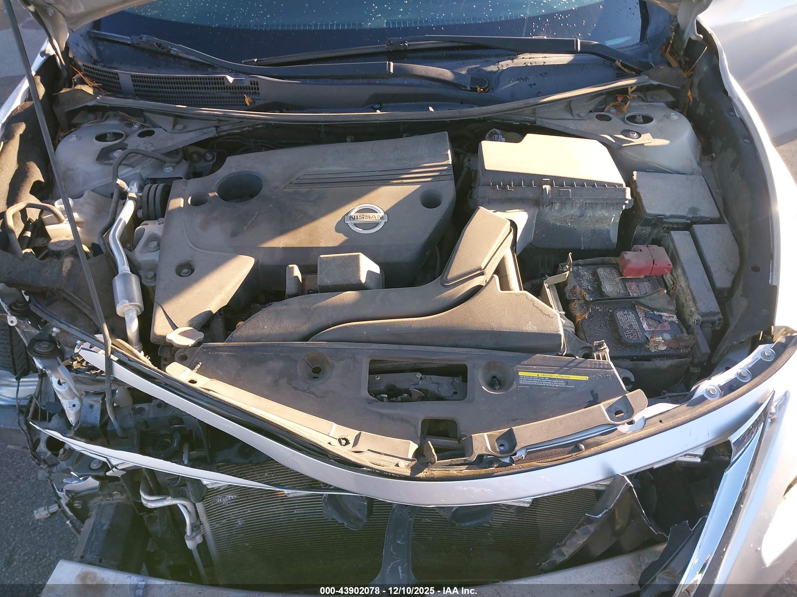 NISSAN ALTIMA image 10
