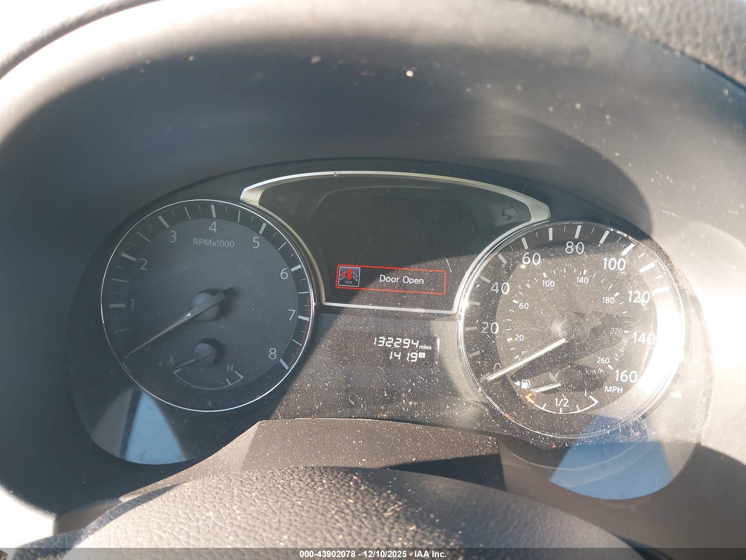 NISSAN ALTIMA image 7